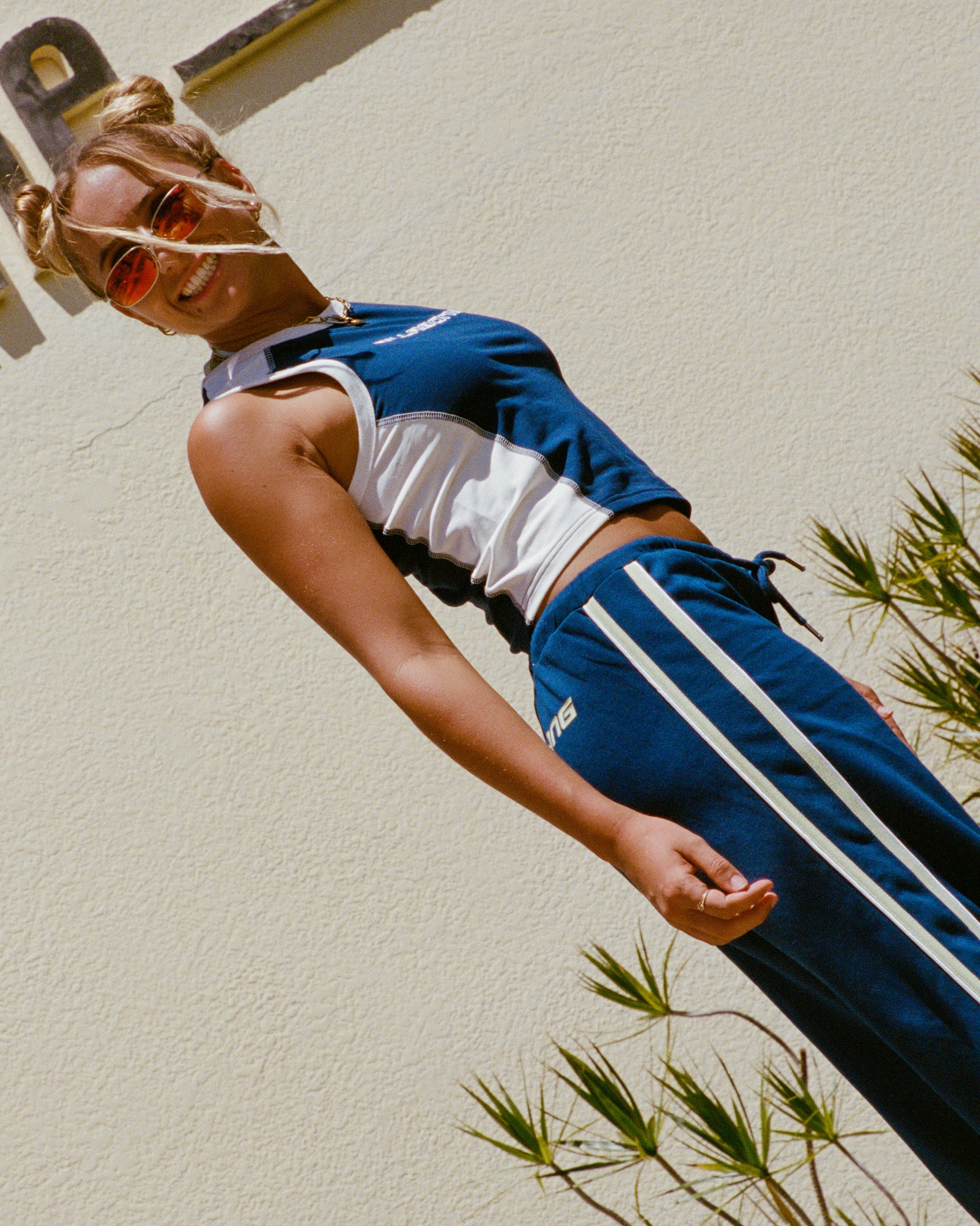 Womens Dig It Elastic Pants