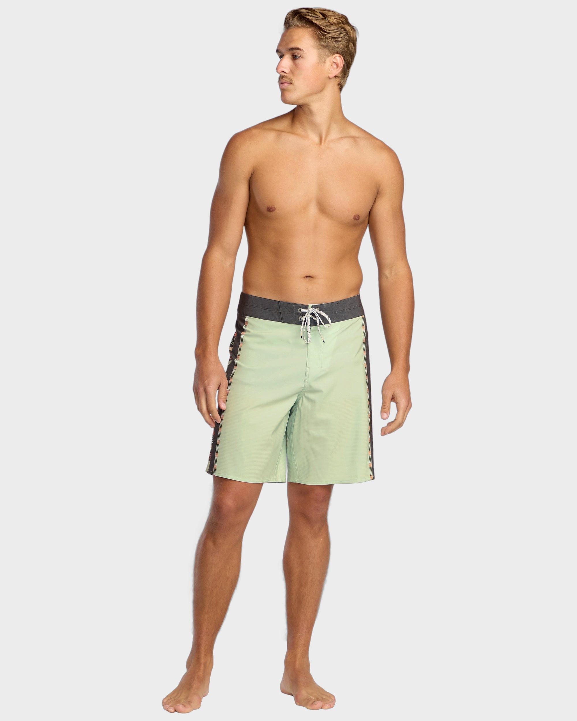 Mens Sundays Airlite 18.5" Boardshorts