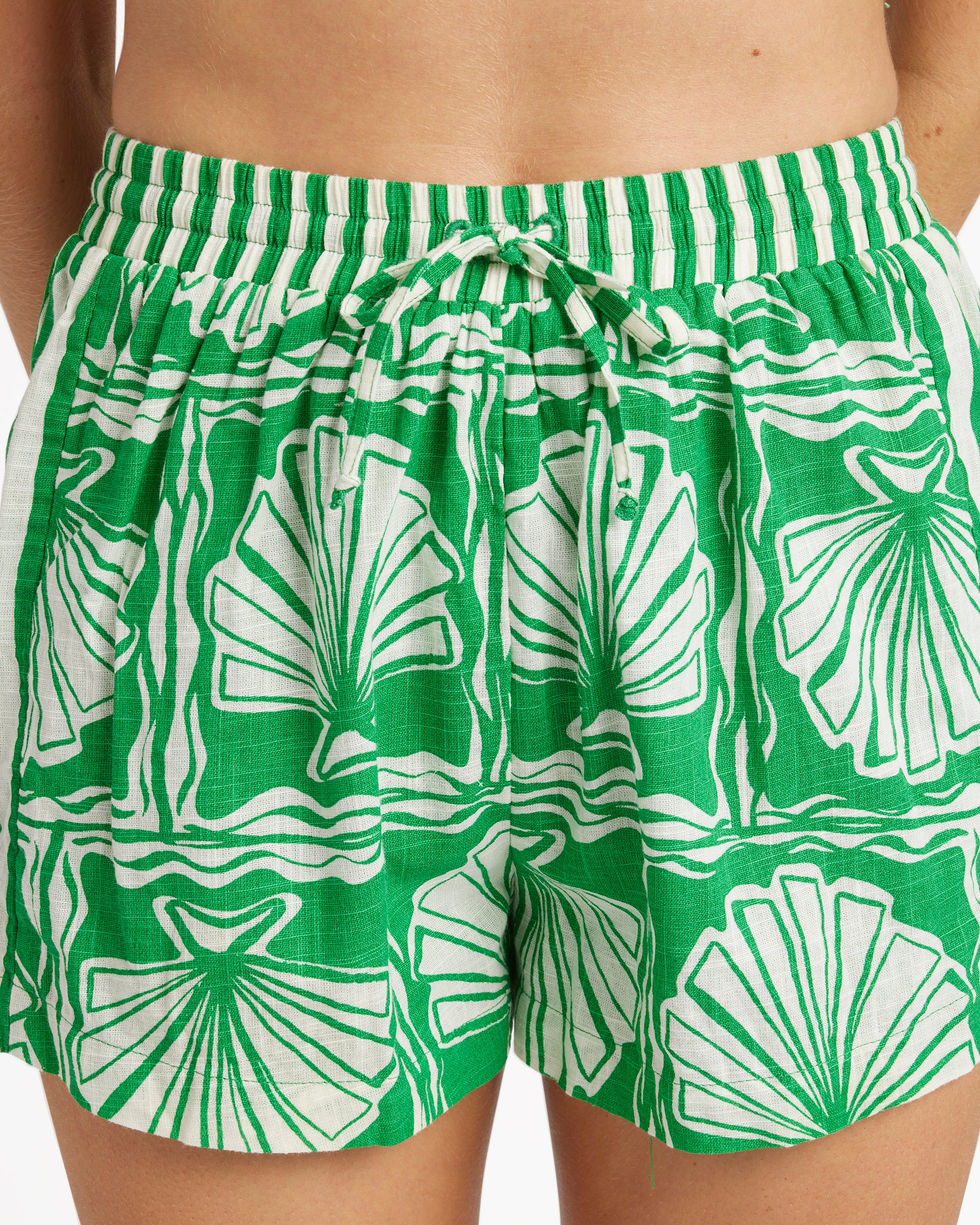 Womens Seashell Shorts