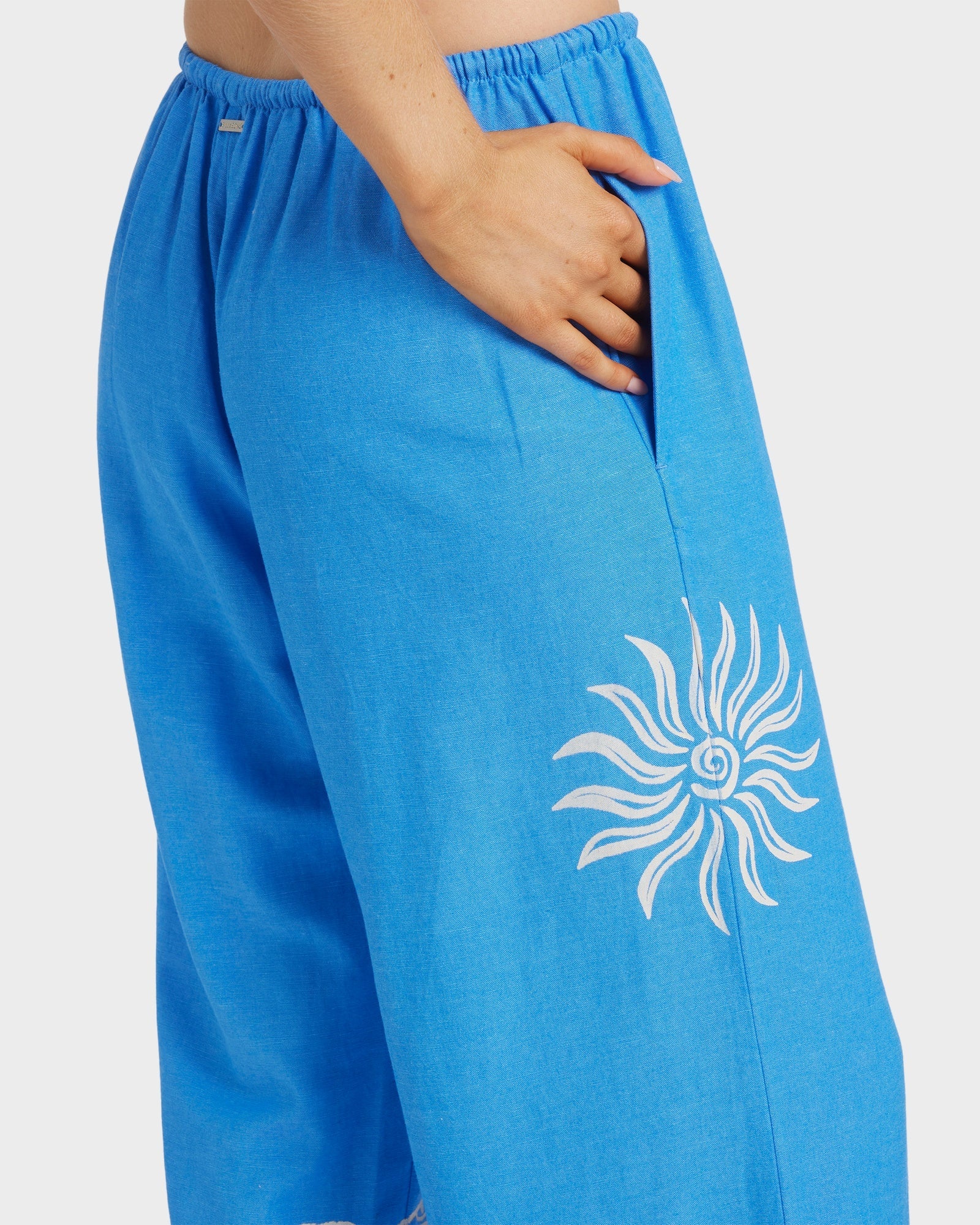 Womens Find Me Here Elastic Pants