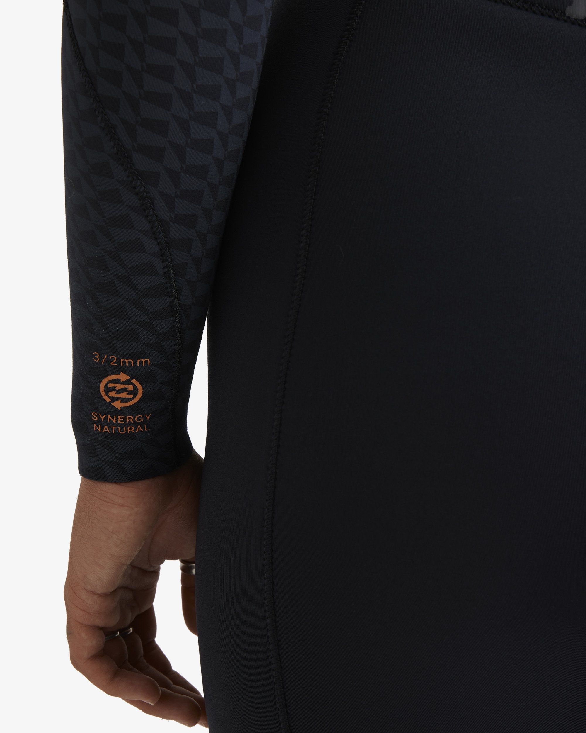 Womens 3/2mm Synergy Natural Chest Zip Steamer Wetsuit