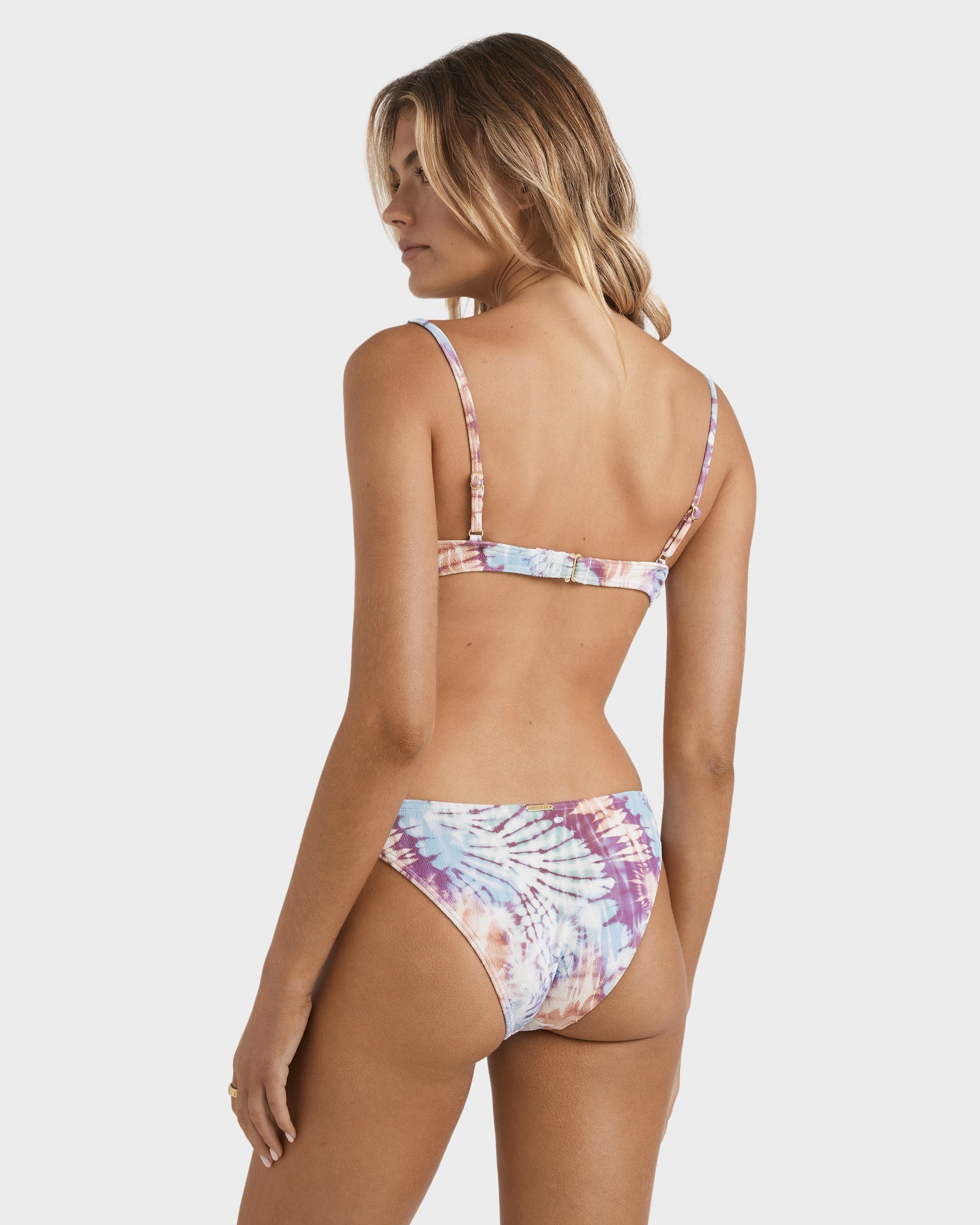 Womens Dyed Pretty Twisterd Demi Underwire Bikini Top