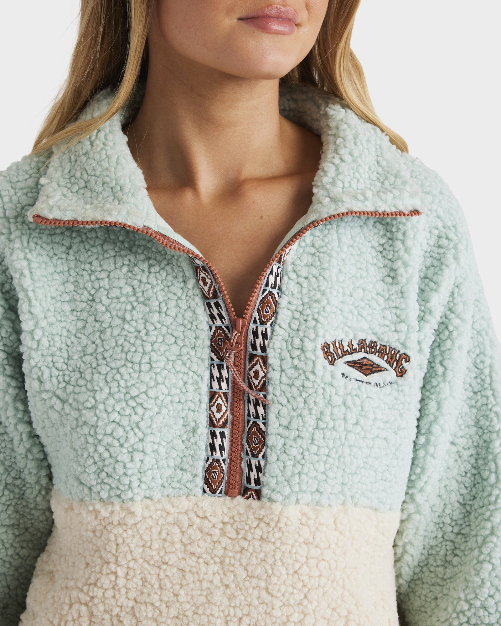 Womens Horizon Colorblock Half Zip Fleece Pullover