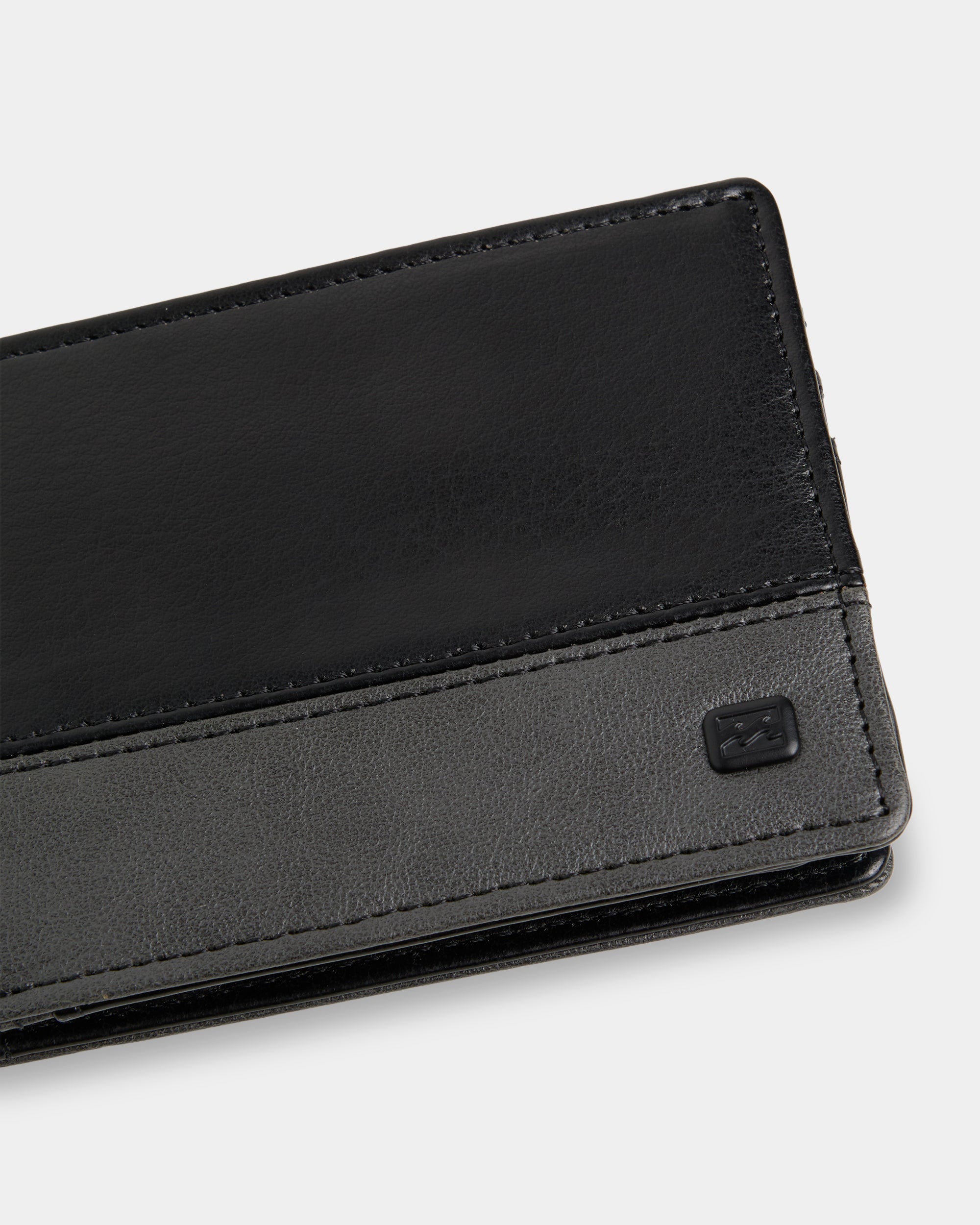 Mens Dimension Bi-Fold Wallet