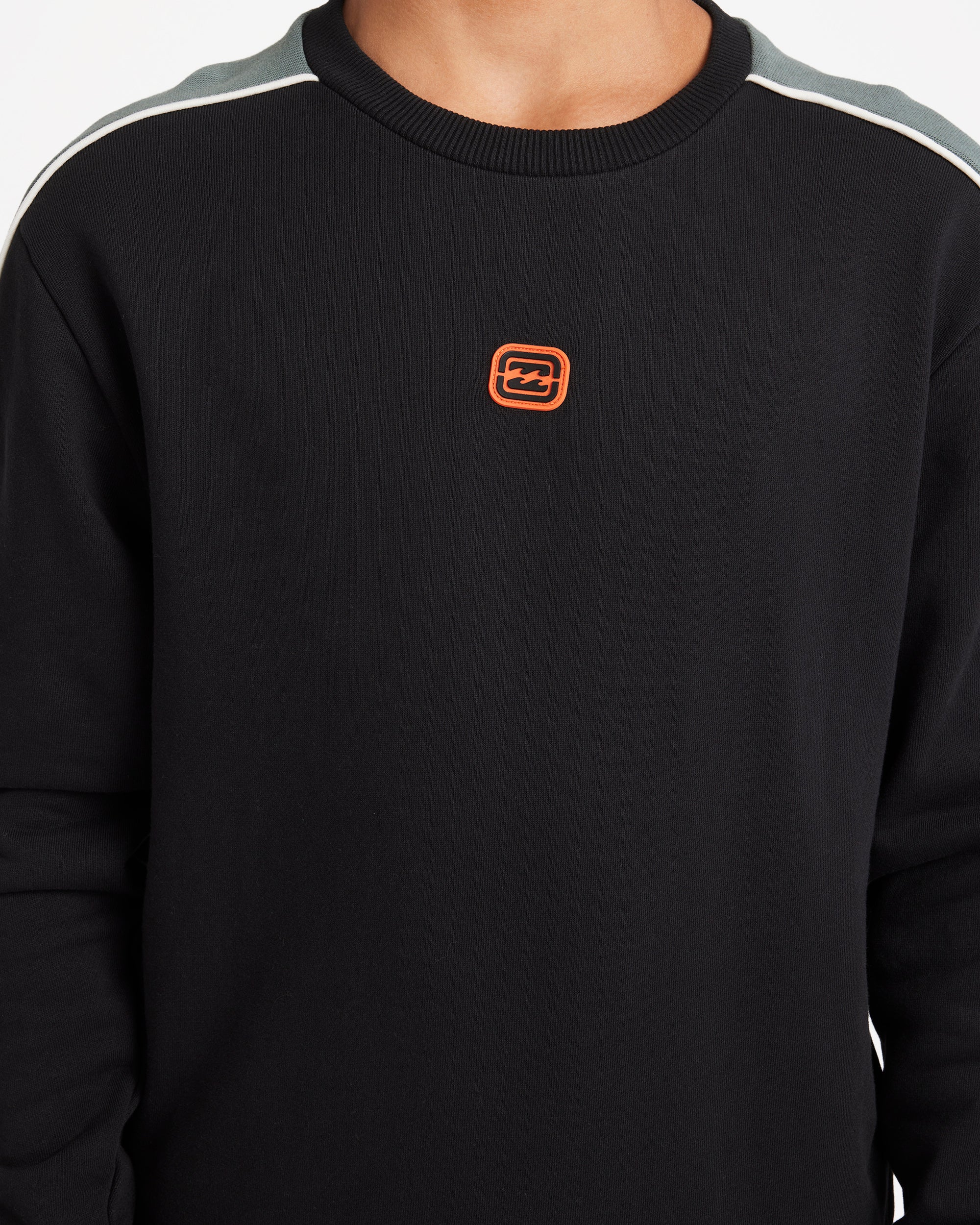 ubbft00150_billabong_blk_dtl1