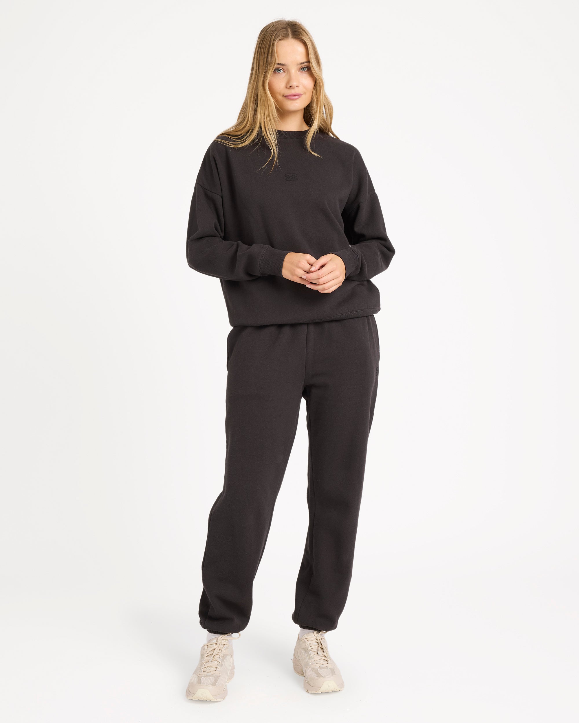 Womens Wave Essentials Crew Neck