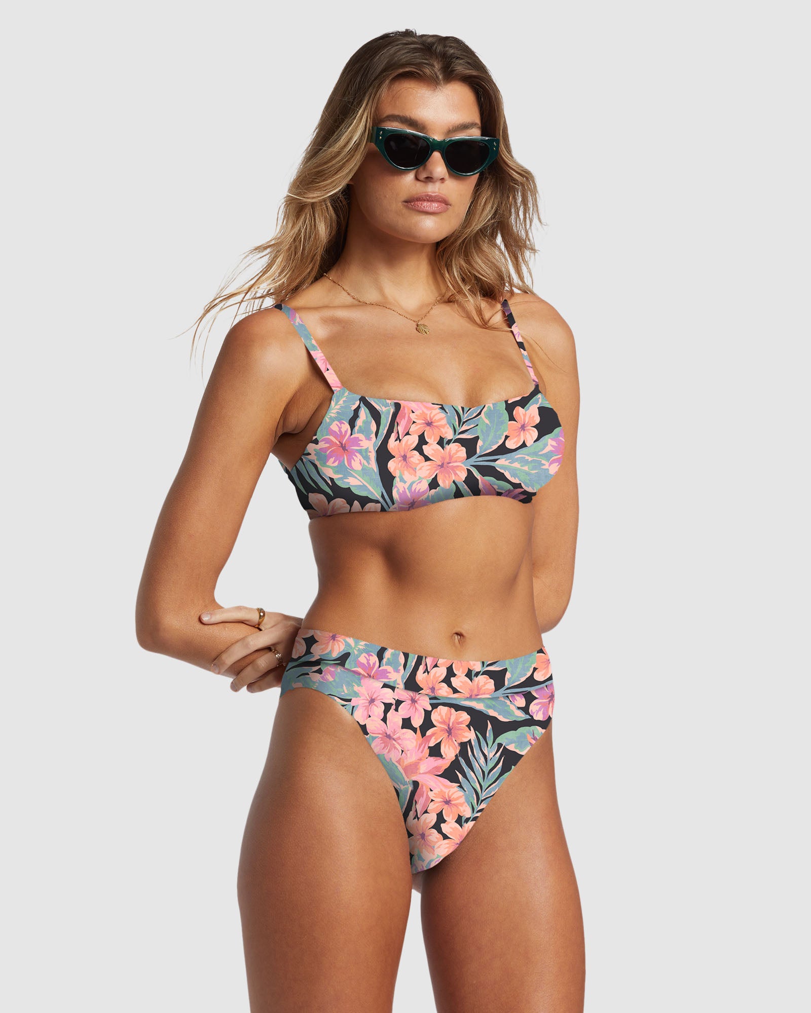 Womens Nights In Paradise Vintage D/DD Bikini Top