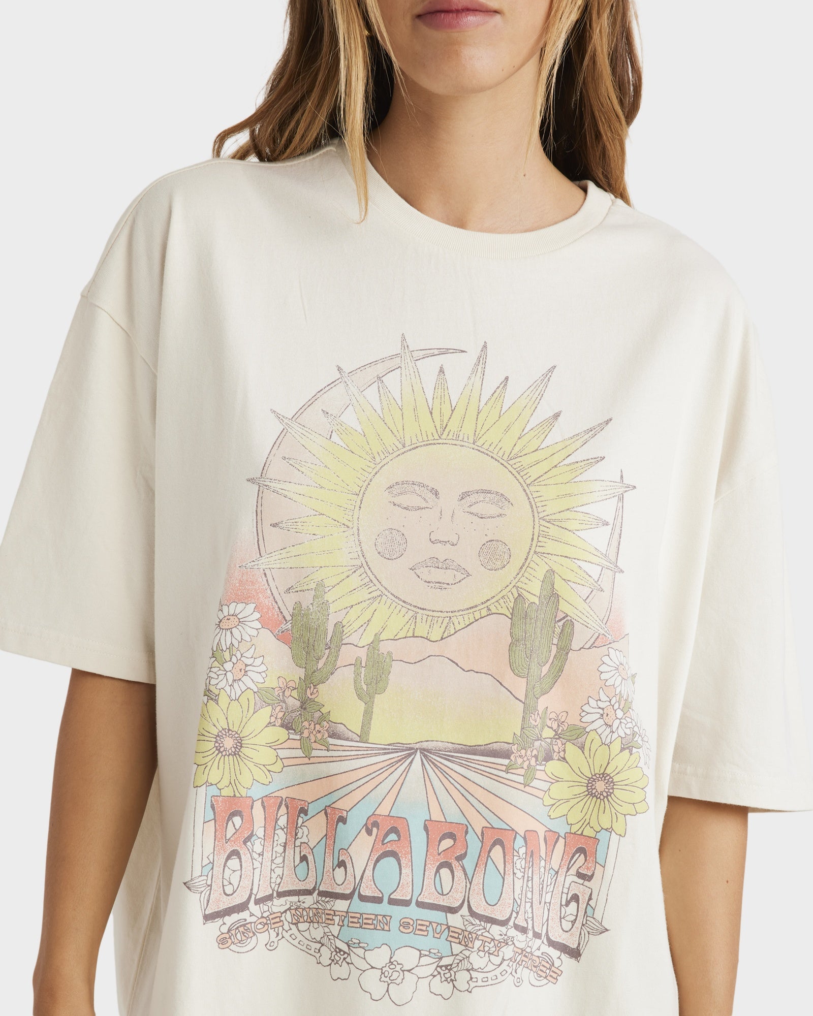 Womens Chasing Sunshine T-Shirt