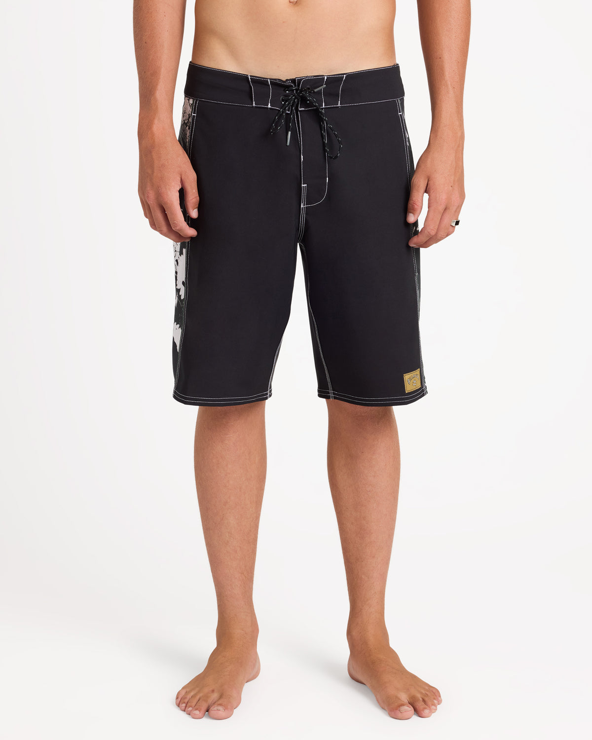 ubybs00238_billabong_blk_frt1