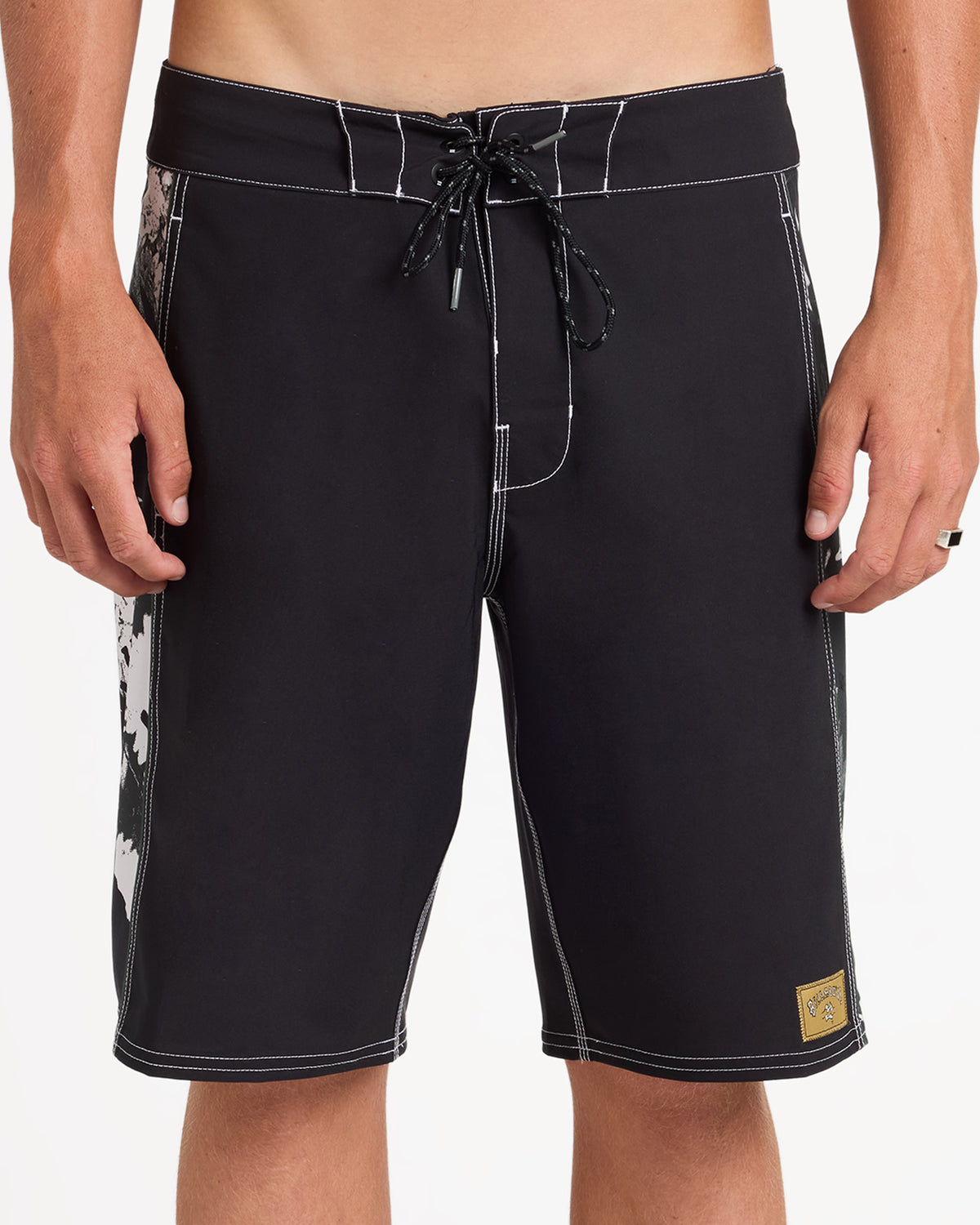 ubybs00238_billabong_blk_frt6