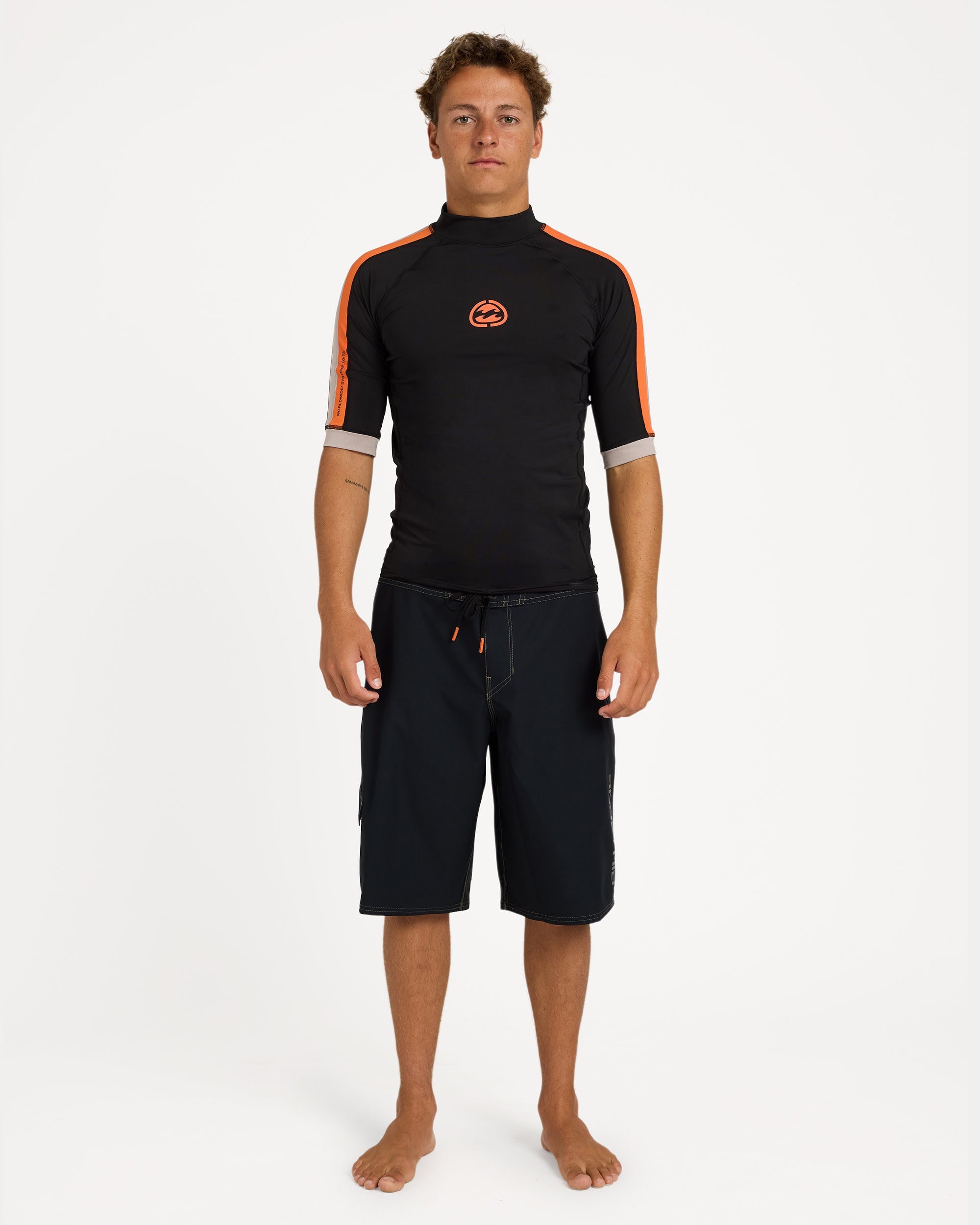 ubywr03063_billabong_blk_frt9