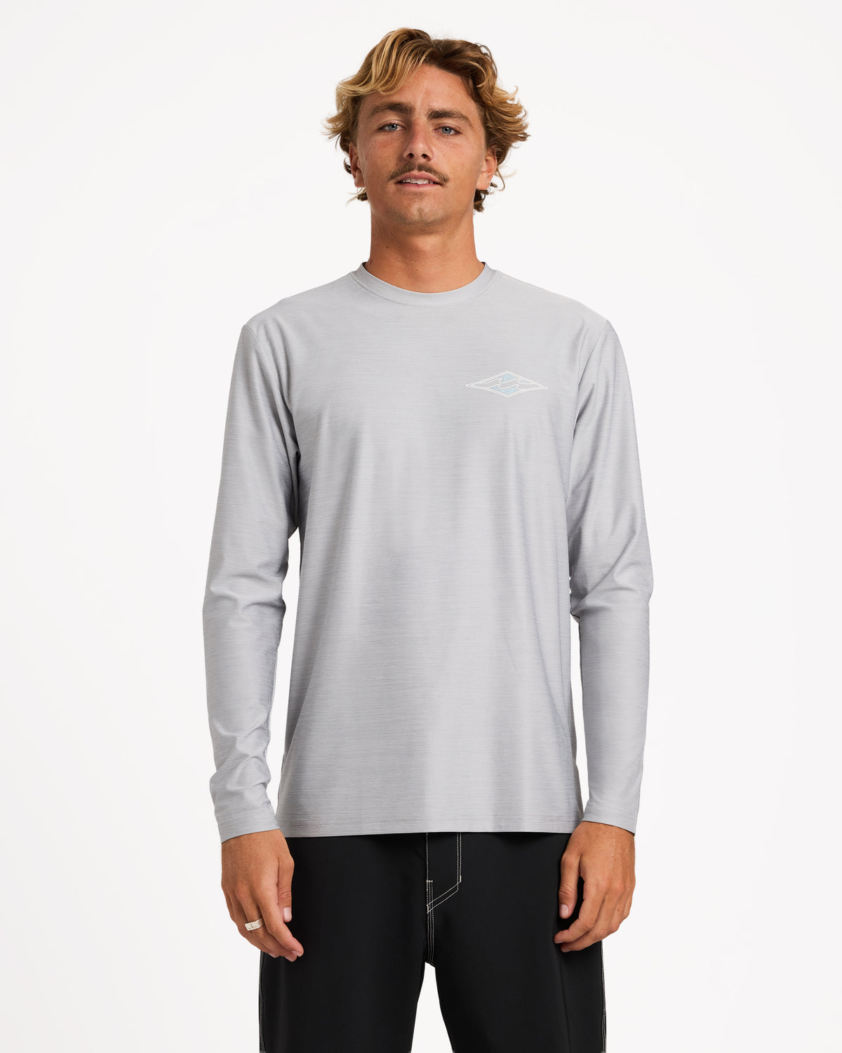 ubywr03072_billabong_lgh_frt1