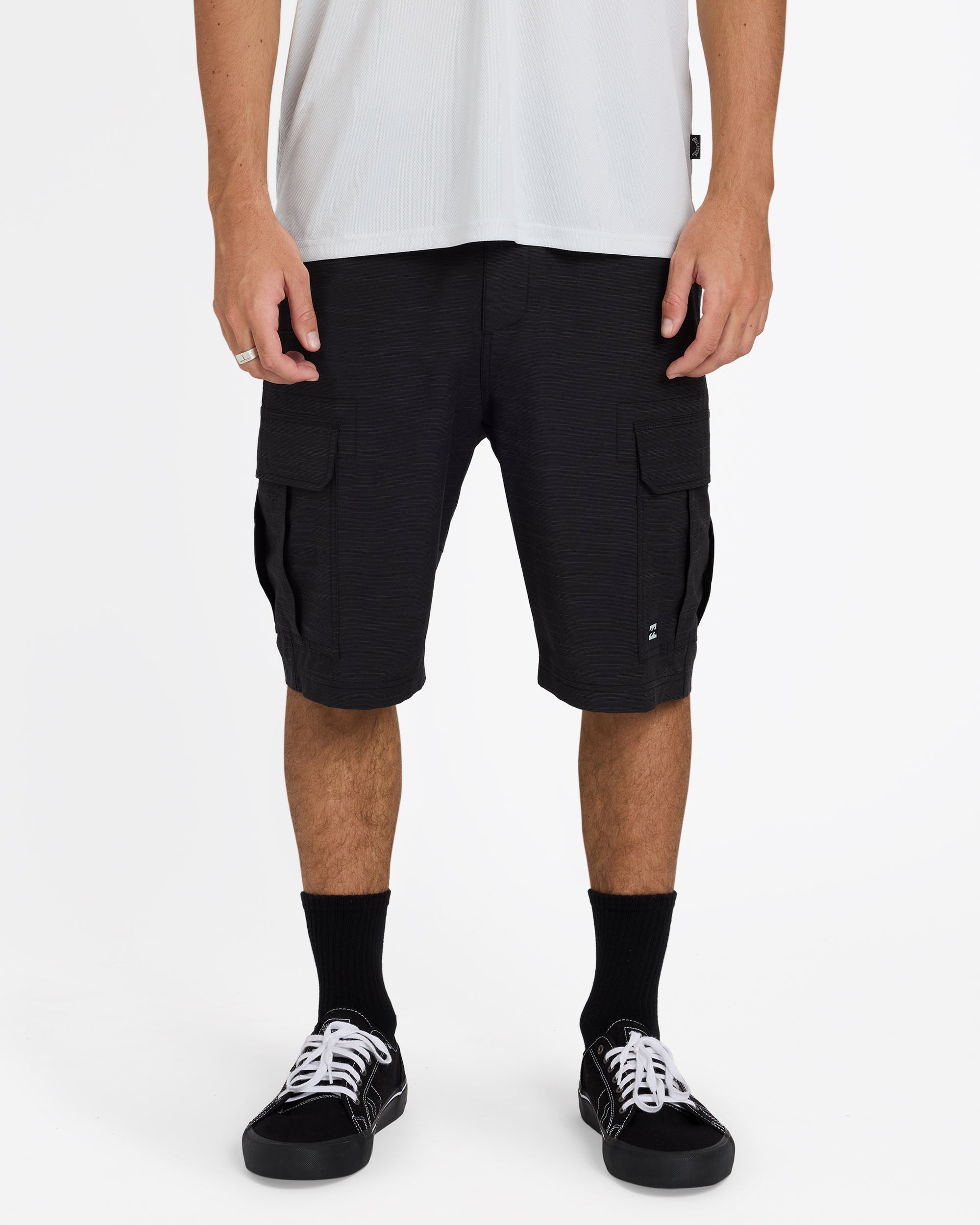 ubyws00108_billabong_blk_frt1