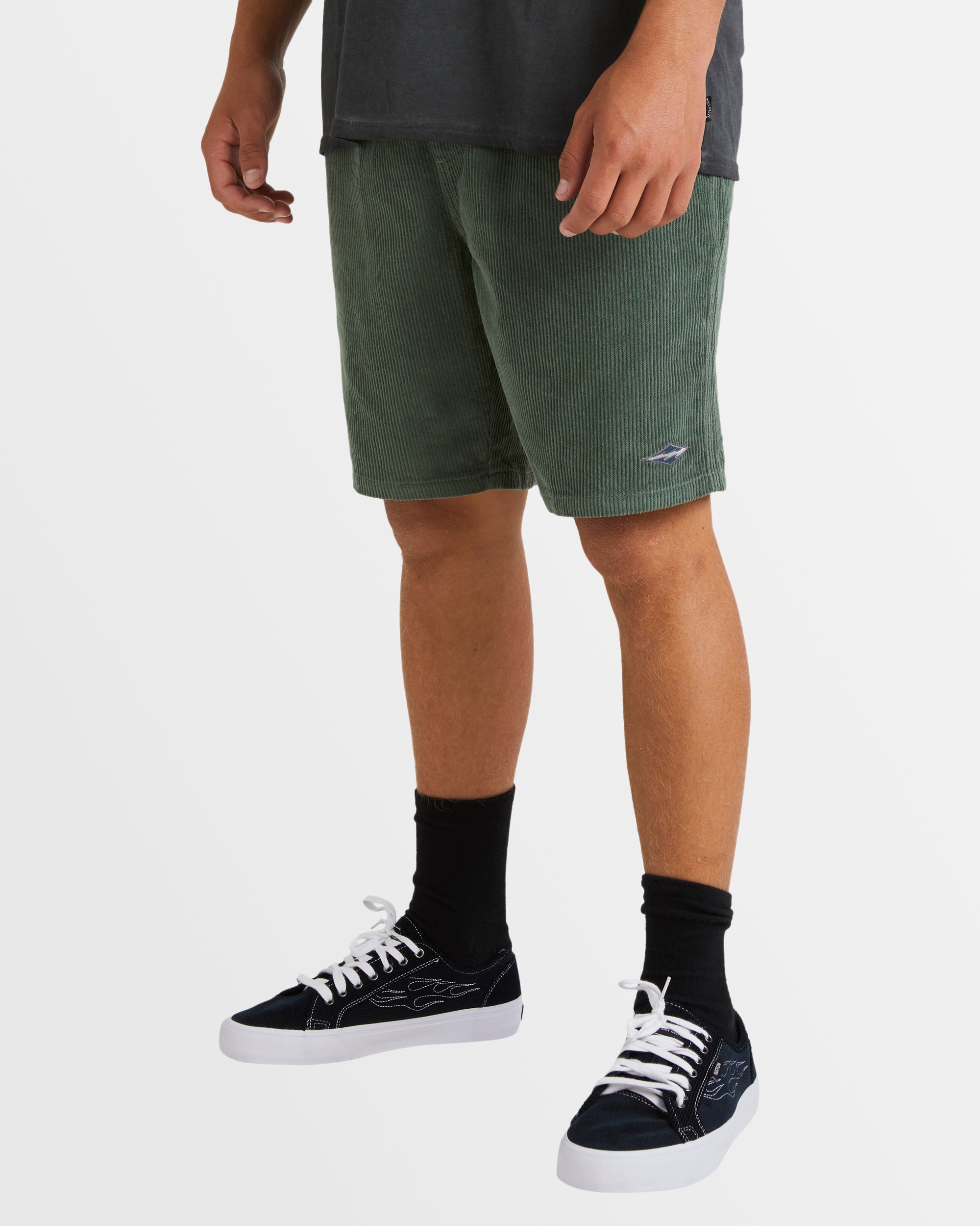 Mens Larry Corduroy 18" Walkshorts