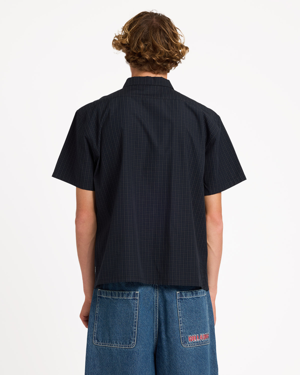 ubywt00168_billabong_mid_bck1