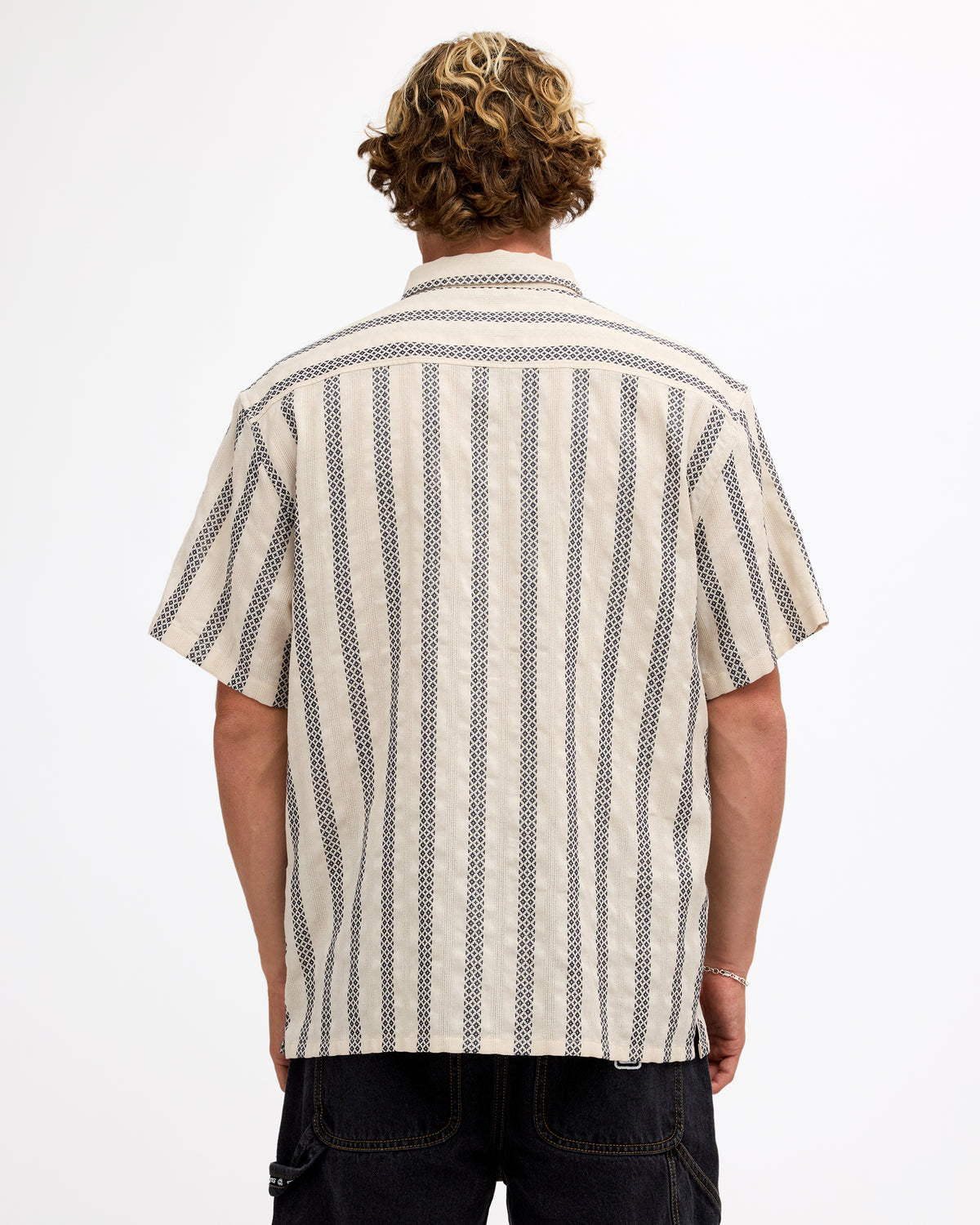 ubywt00175_billabong_oat_bck1