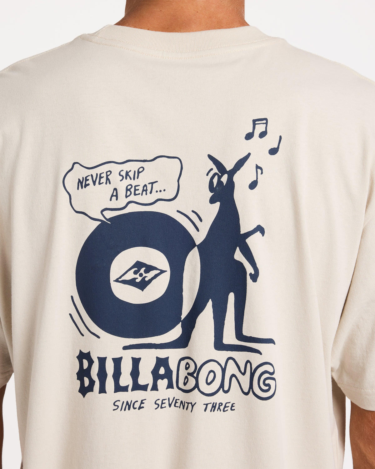 ubyzt00860_billabong_stn_dtl1