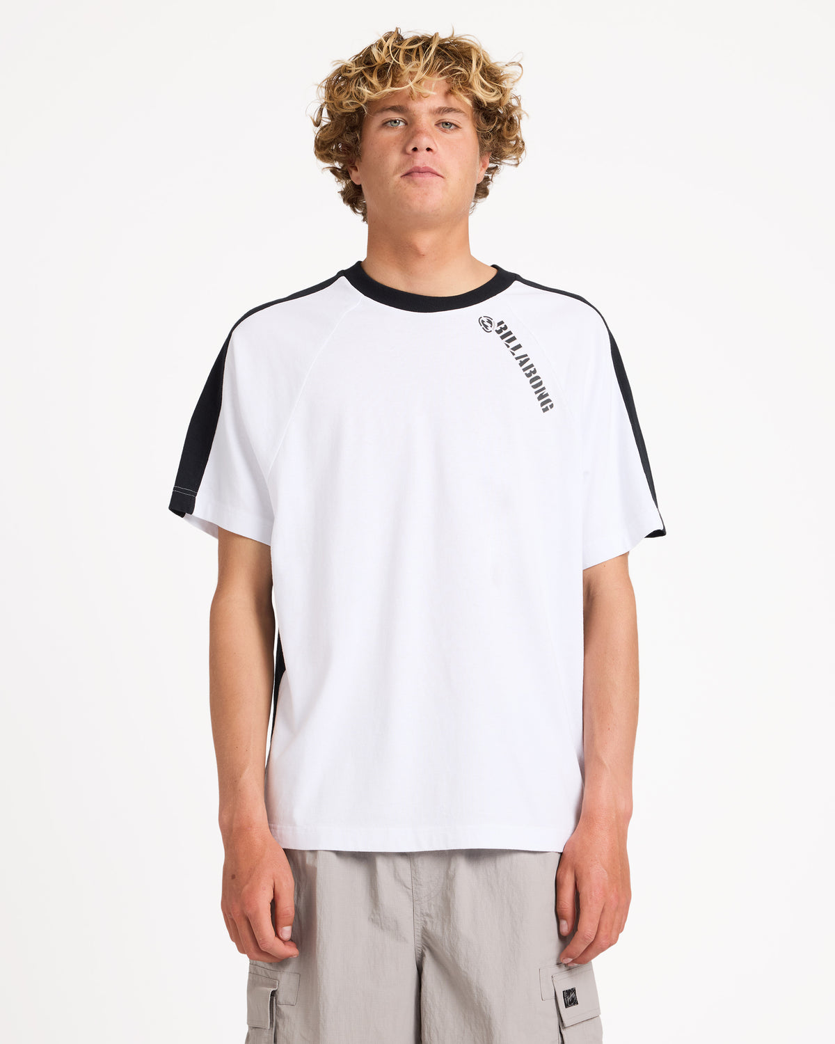 ubyzt00872_billabong_wht_frt1