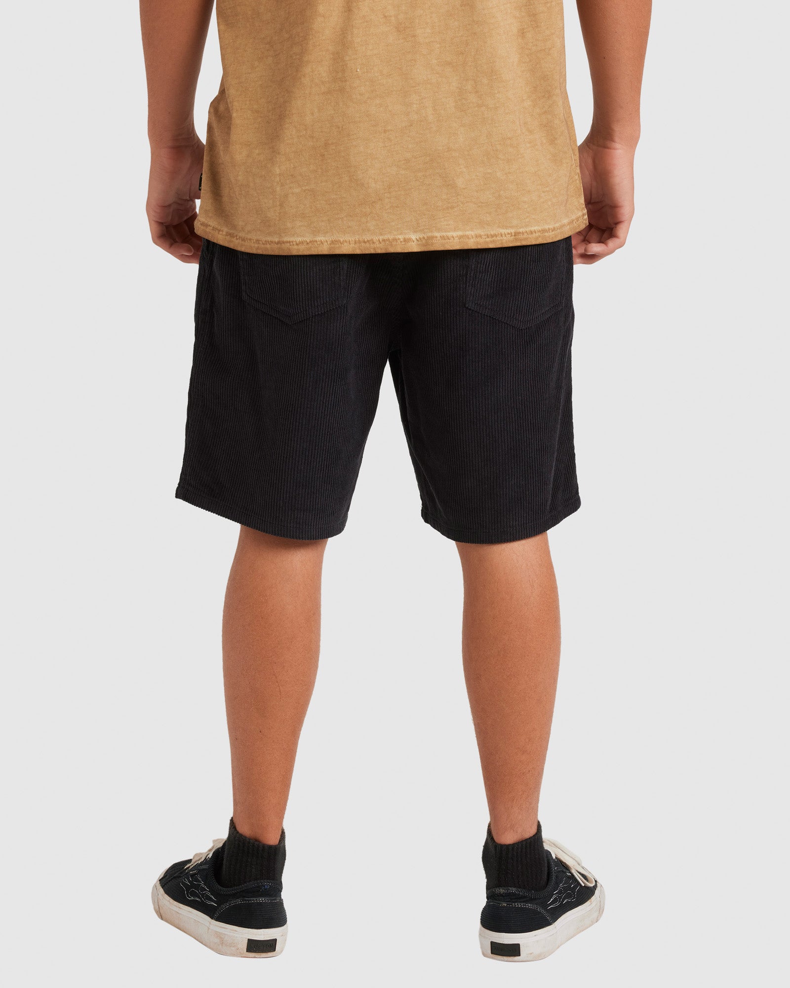 Mens Larry Corduroy 18" Walkshorts
