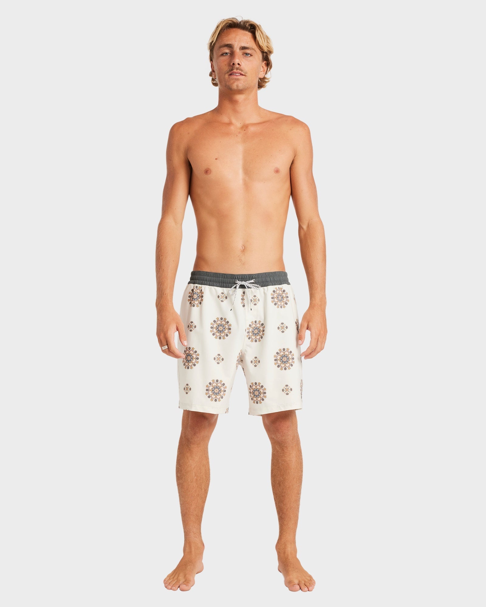 Mens Sundays Layback 17" Boardshorts