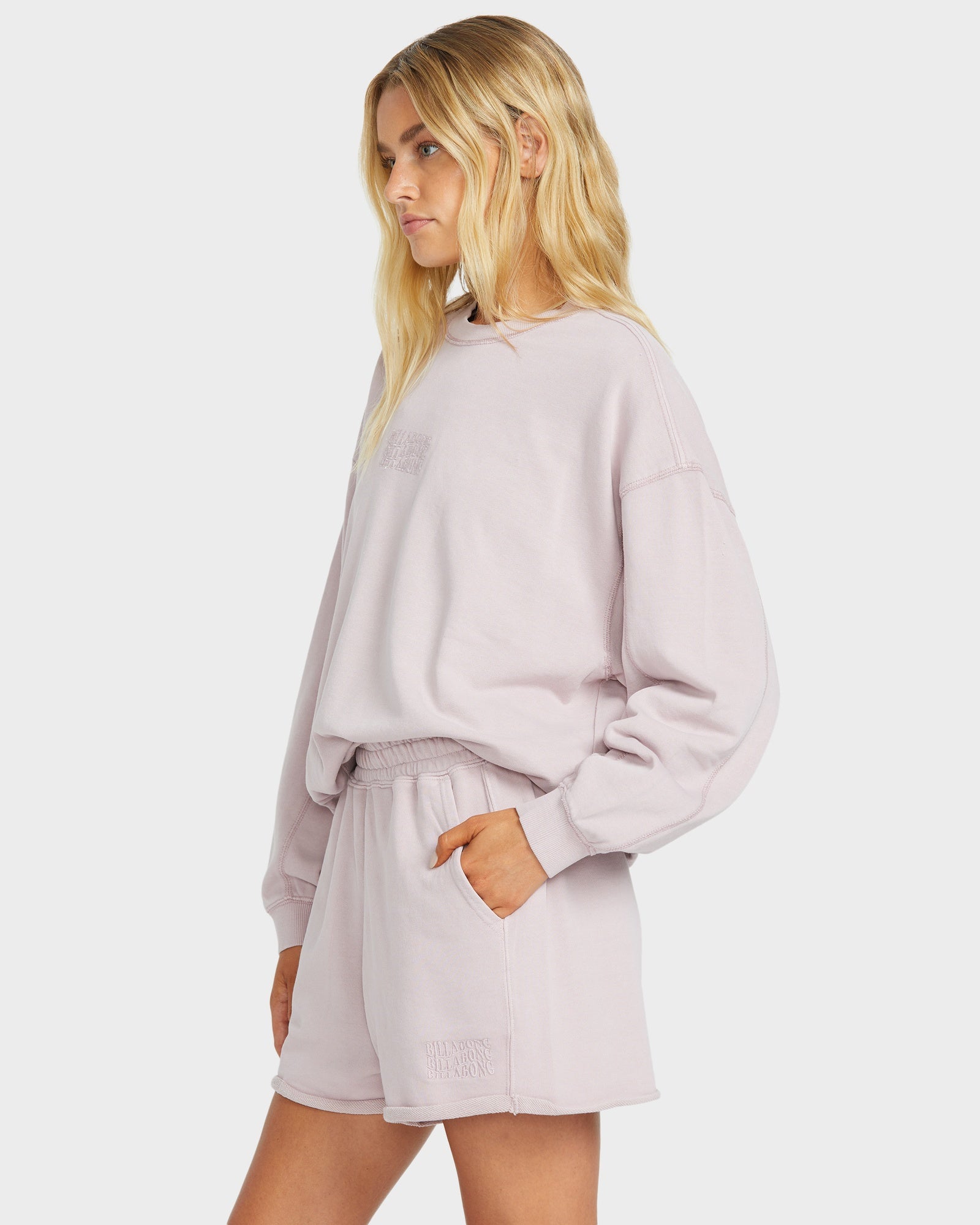 Womens So Typical Elastic Waist Shorts