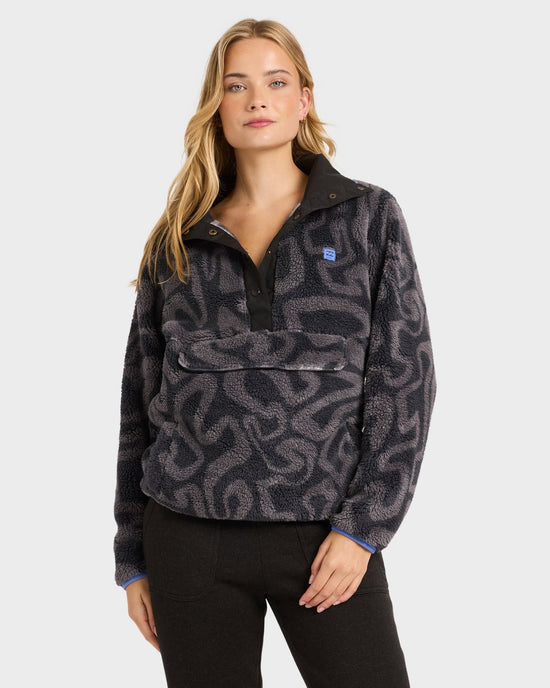 Womens Switchback Fleece Pullover