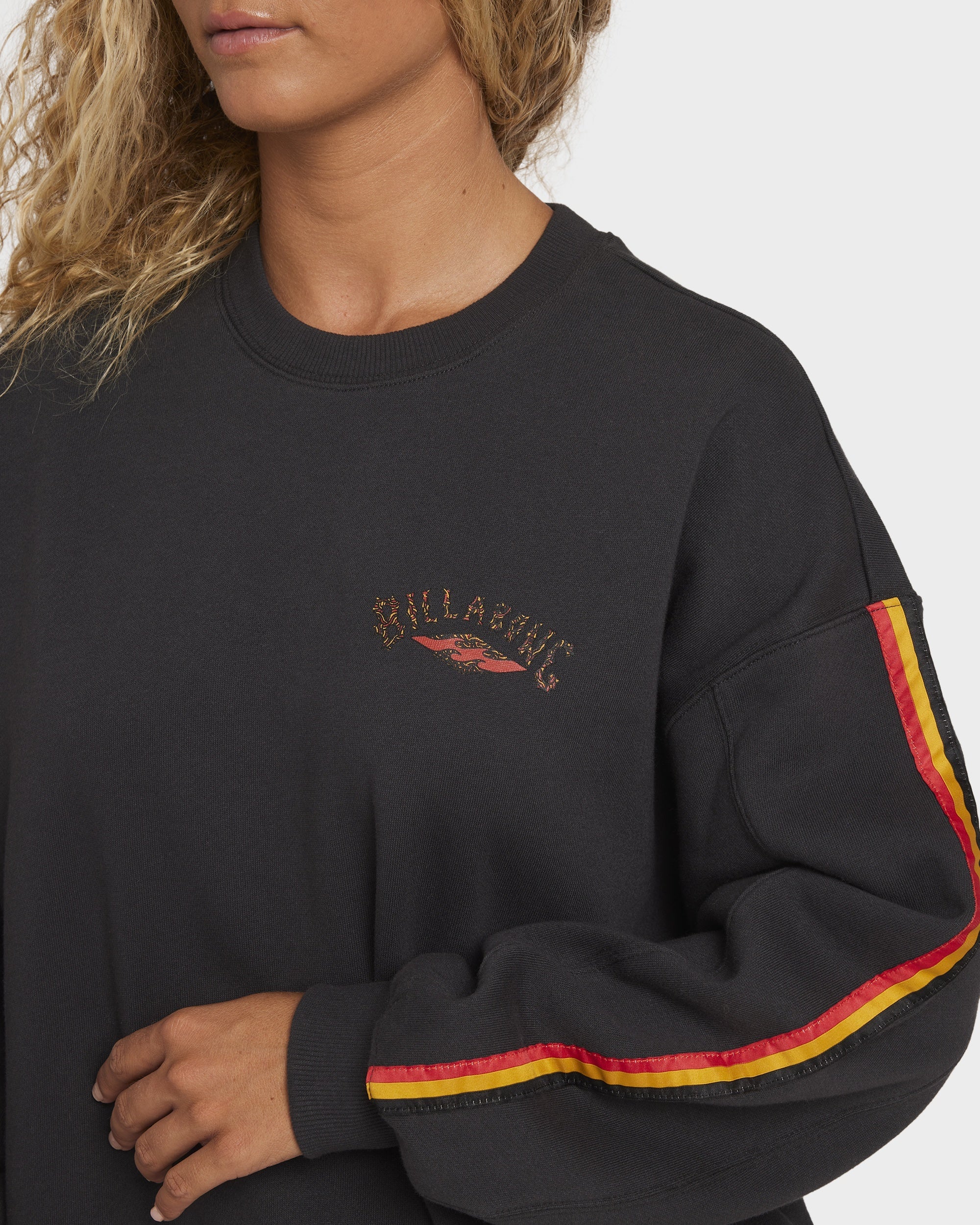 Womens Otis Arch Diamond Crew Neck