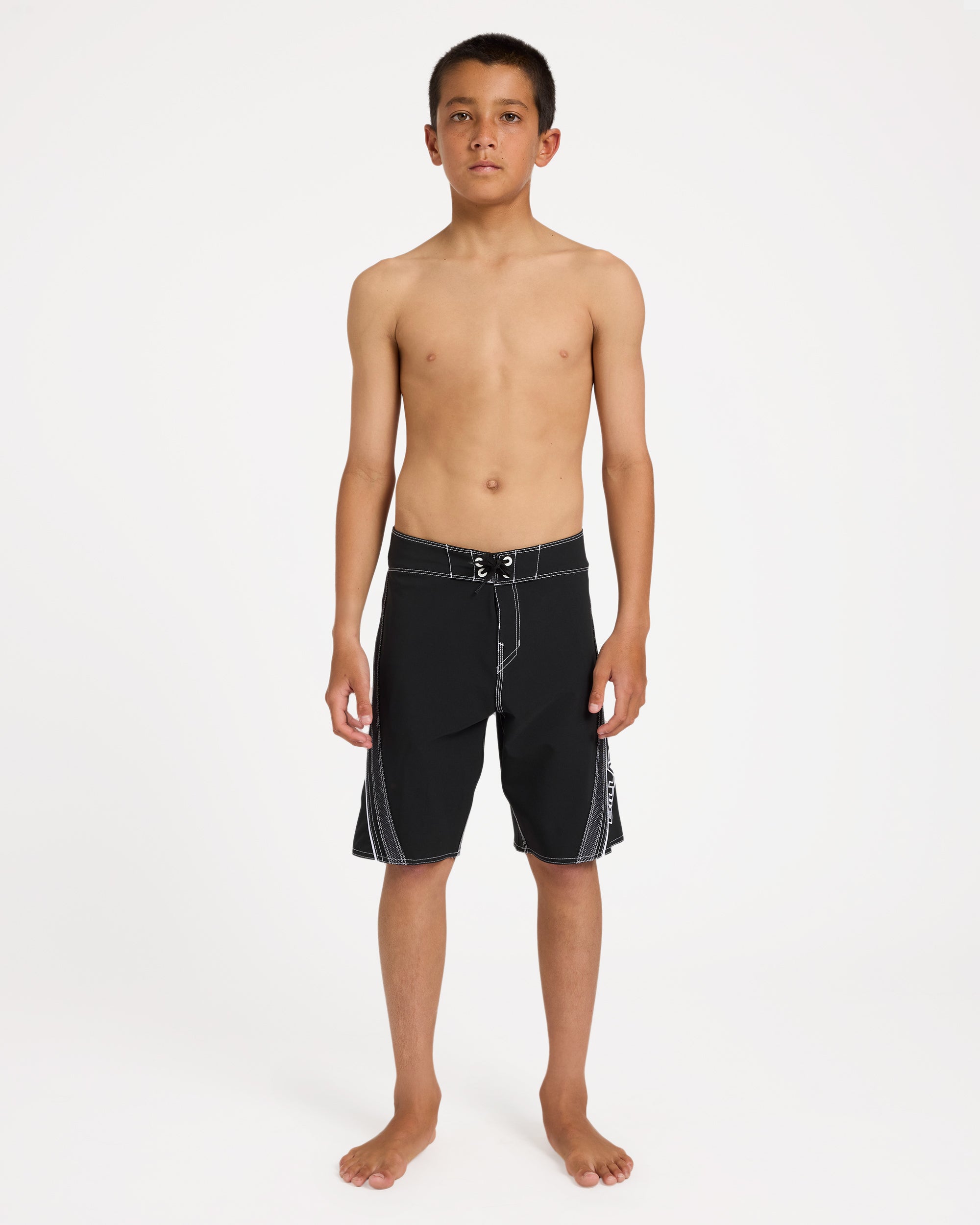 24c08450_billabong_blk_frt9