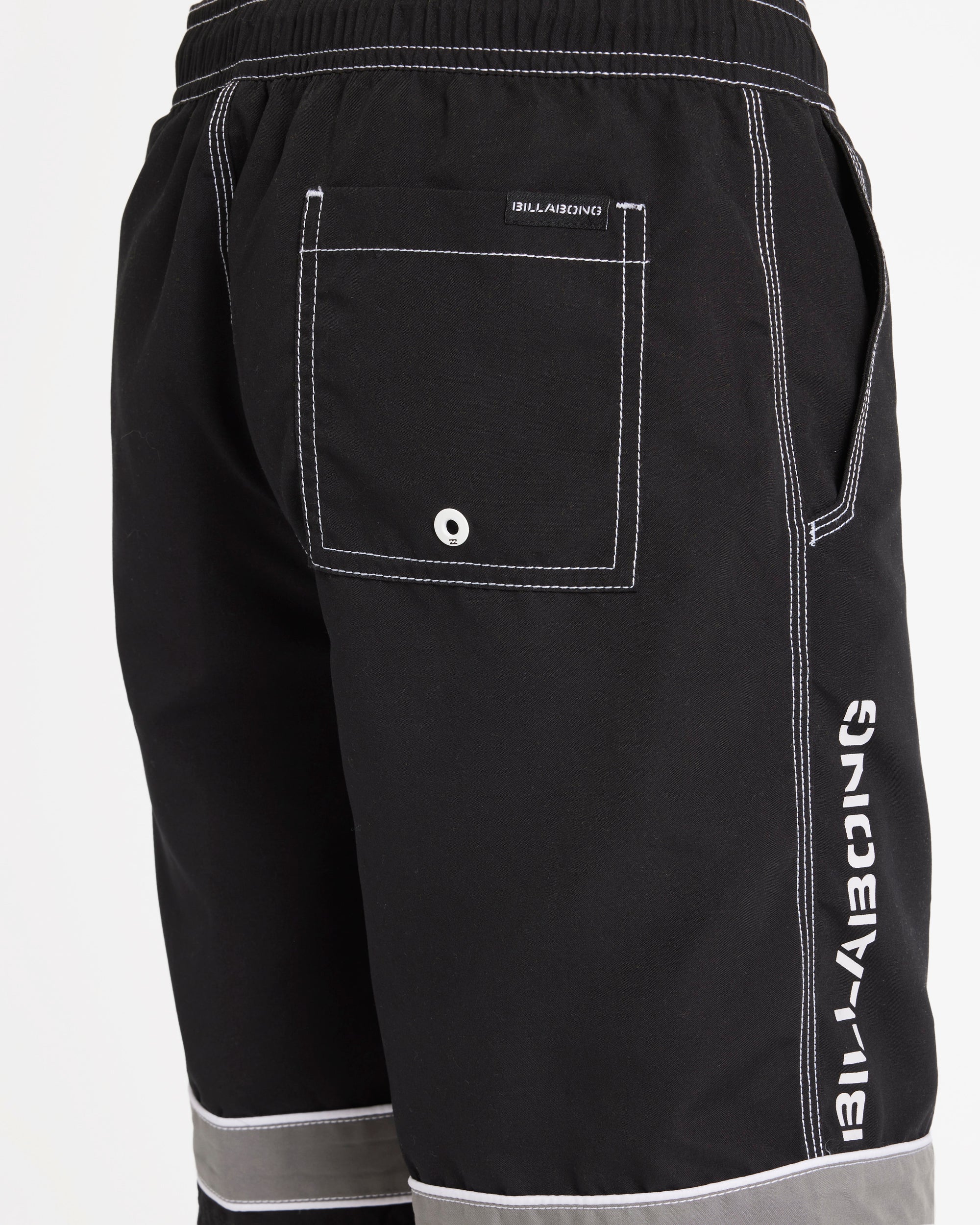 24c25450_billabong_blk_dtl1