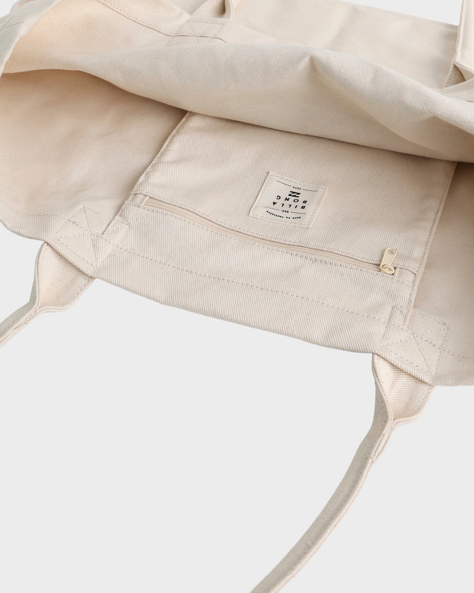 Womens Paradise Beach Tote Bag