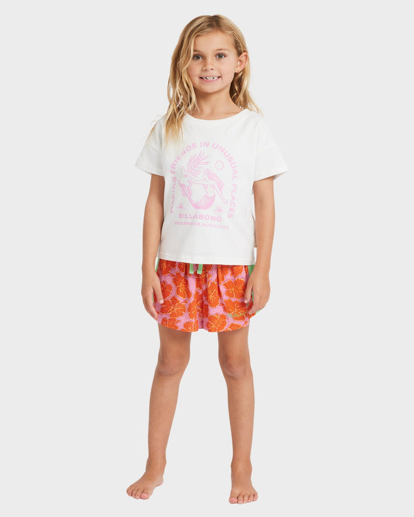 Girls 0-5 Friends In Places T-Shirt