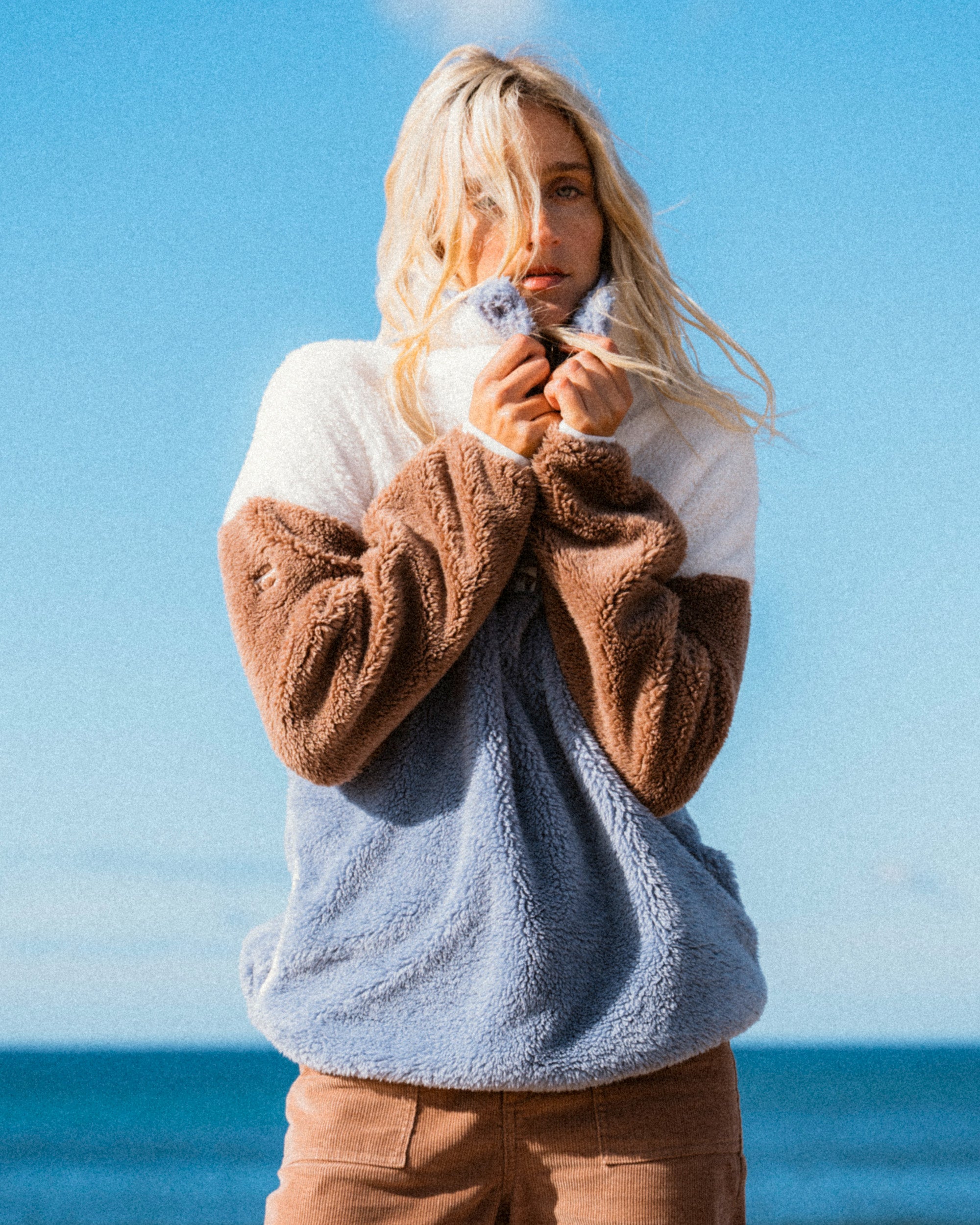 Womens Vibes Back Snap Up Fleece Pullover