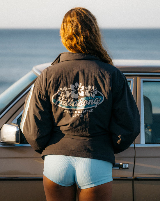 Womens Classic Vibes Jacket