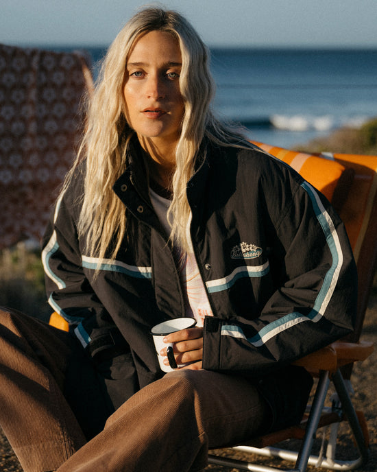 Womens Classic Vibes Jacket