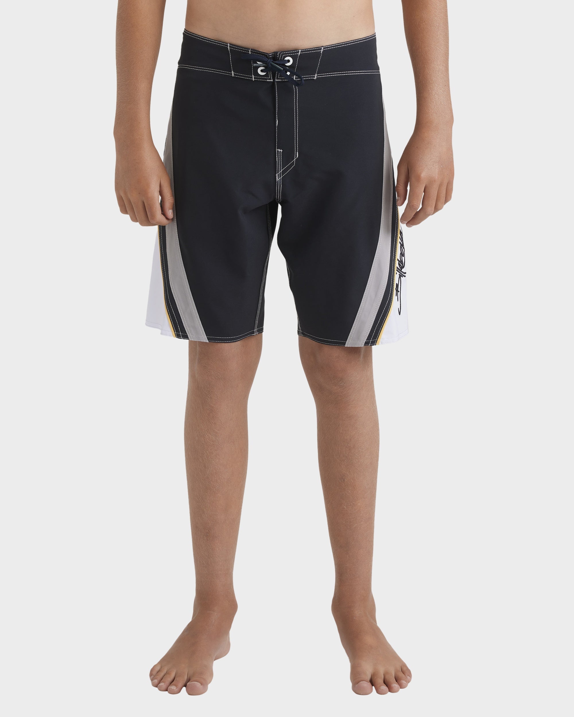 Boys 8-16 Fluid 2K 18" Boardshorts