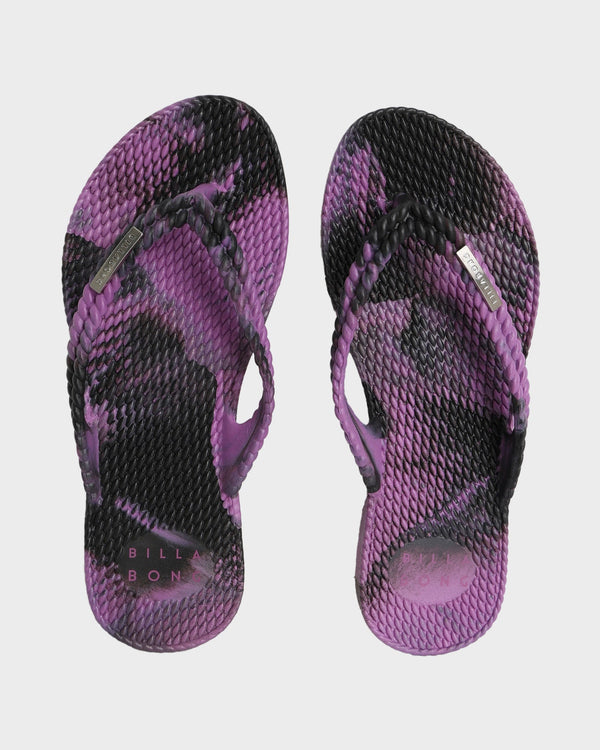 Girls 6-14 Kicks Marble Thongs