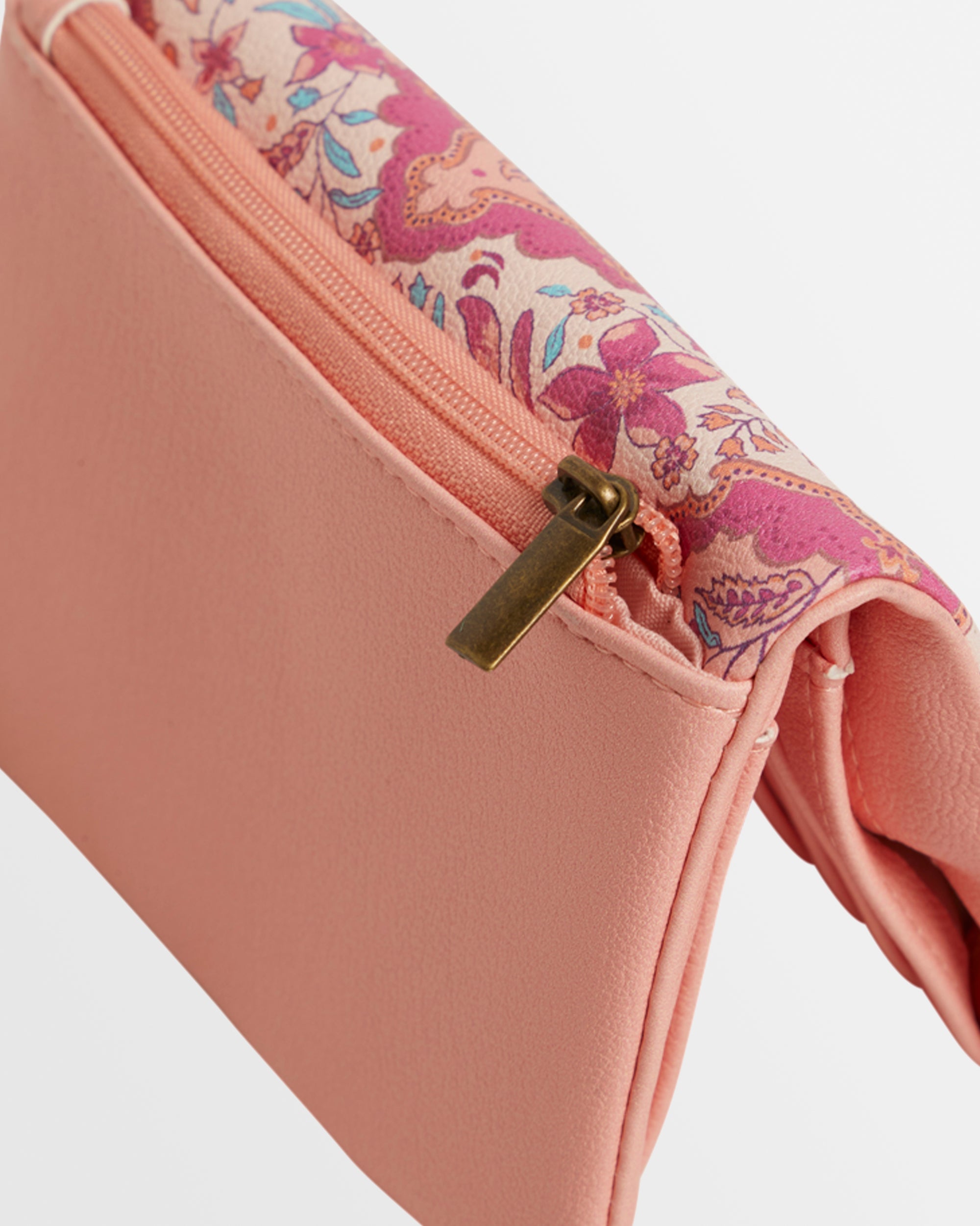 Womens Sweet Mystic Kirra Wallet