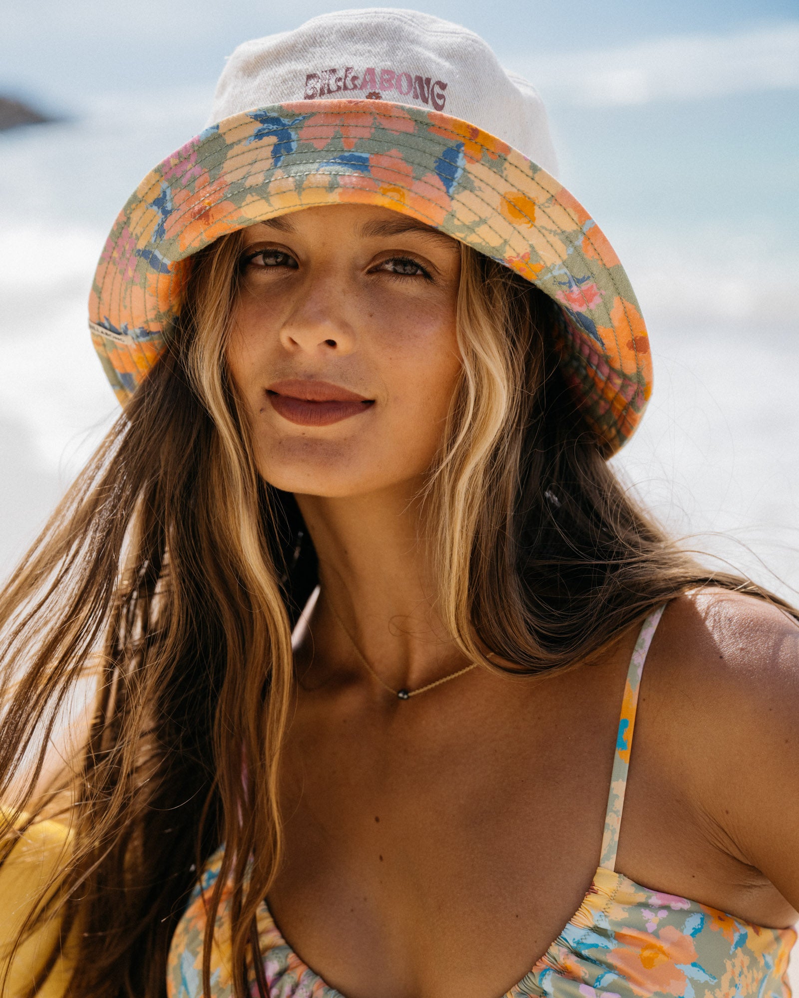 Womens Posy Flip Side Bucket Hat