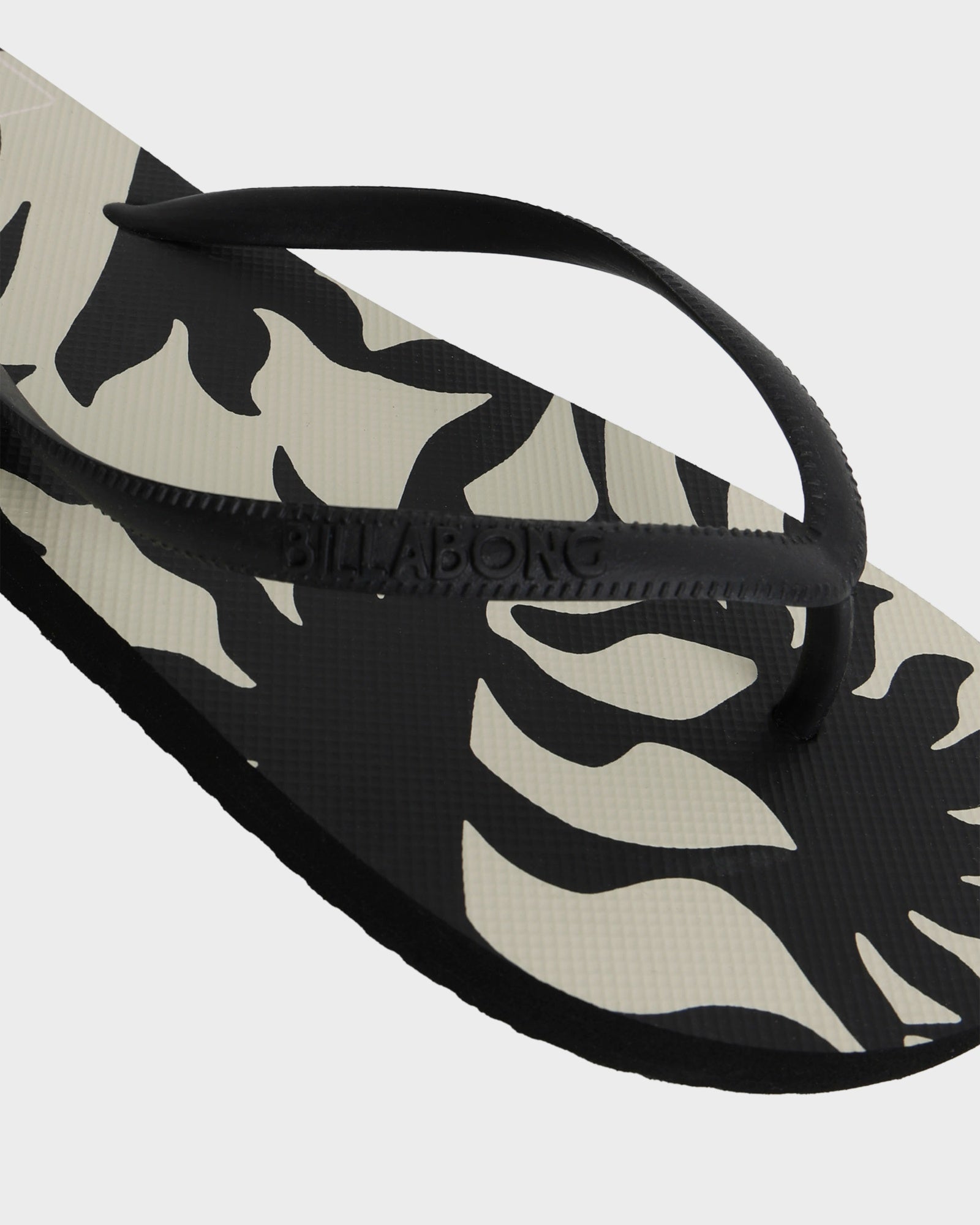 Womens By My Side Thongs