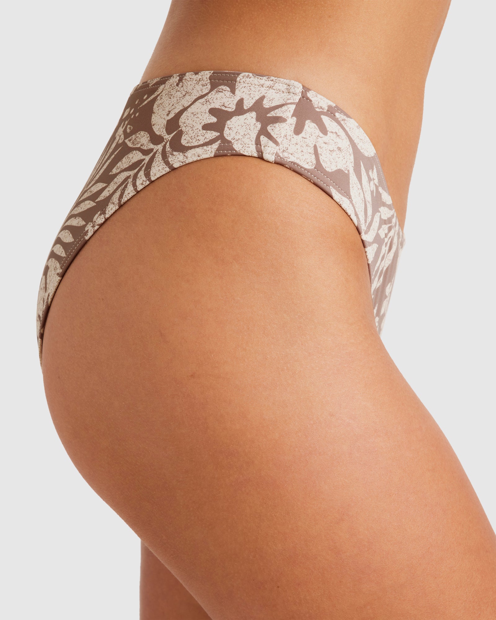 Womens Off Tropic Bondi Pant Bikini Bottom