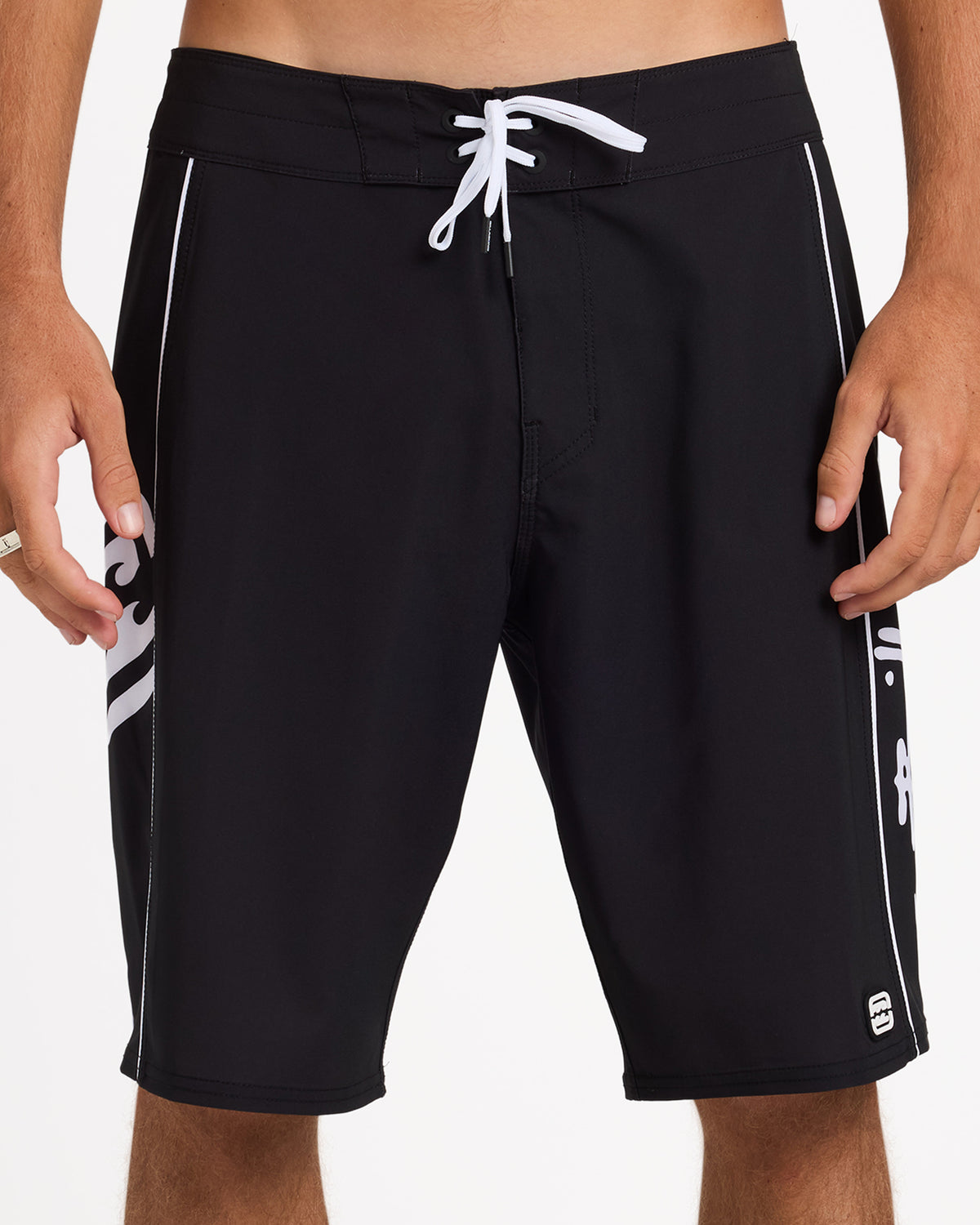 ubybs00226_billabong_blk_frt6
