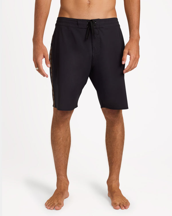 Mens Wategos Low Tide 17.5