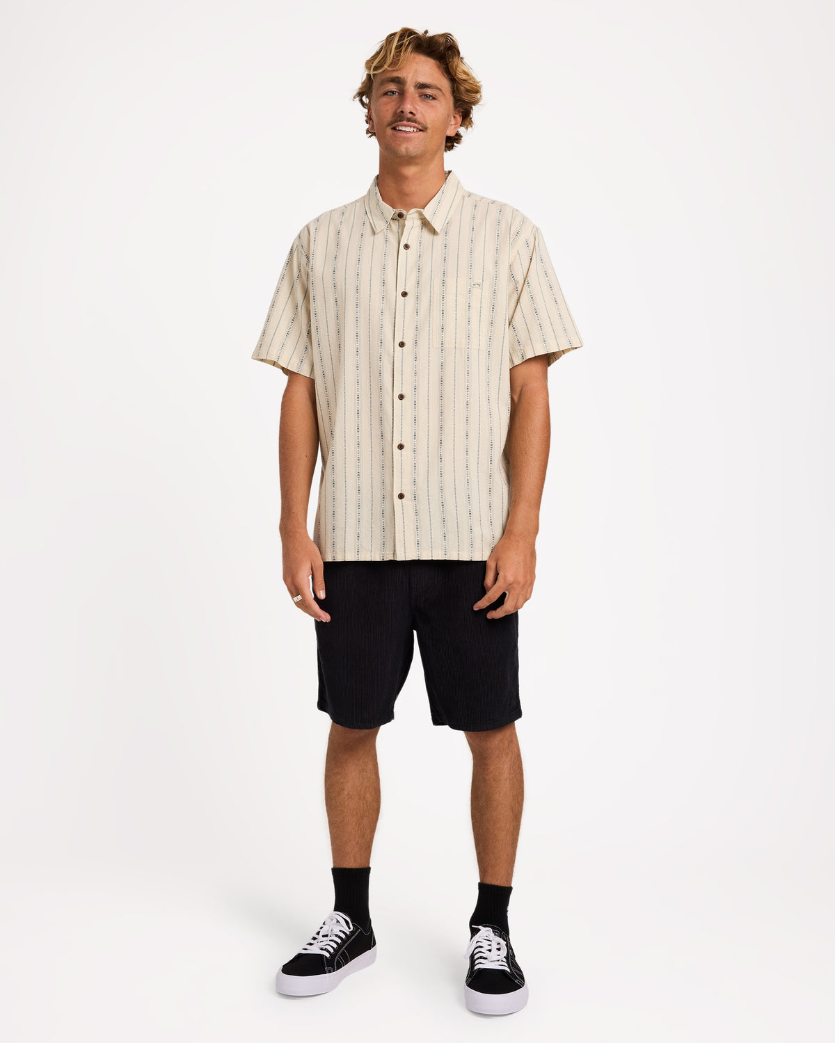 ubywt00179_billabong_kha_frt9