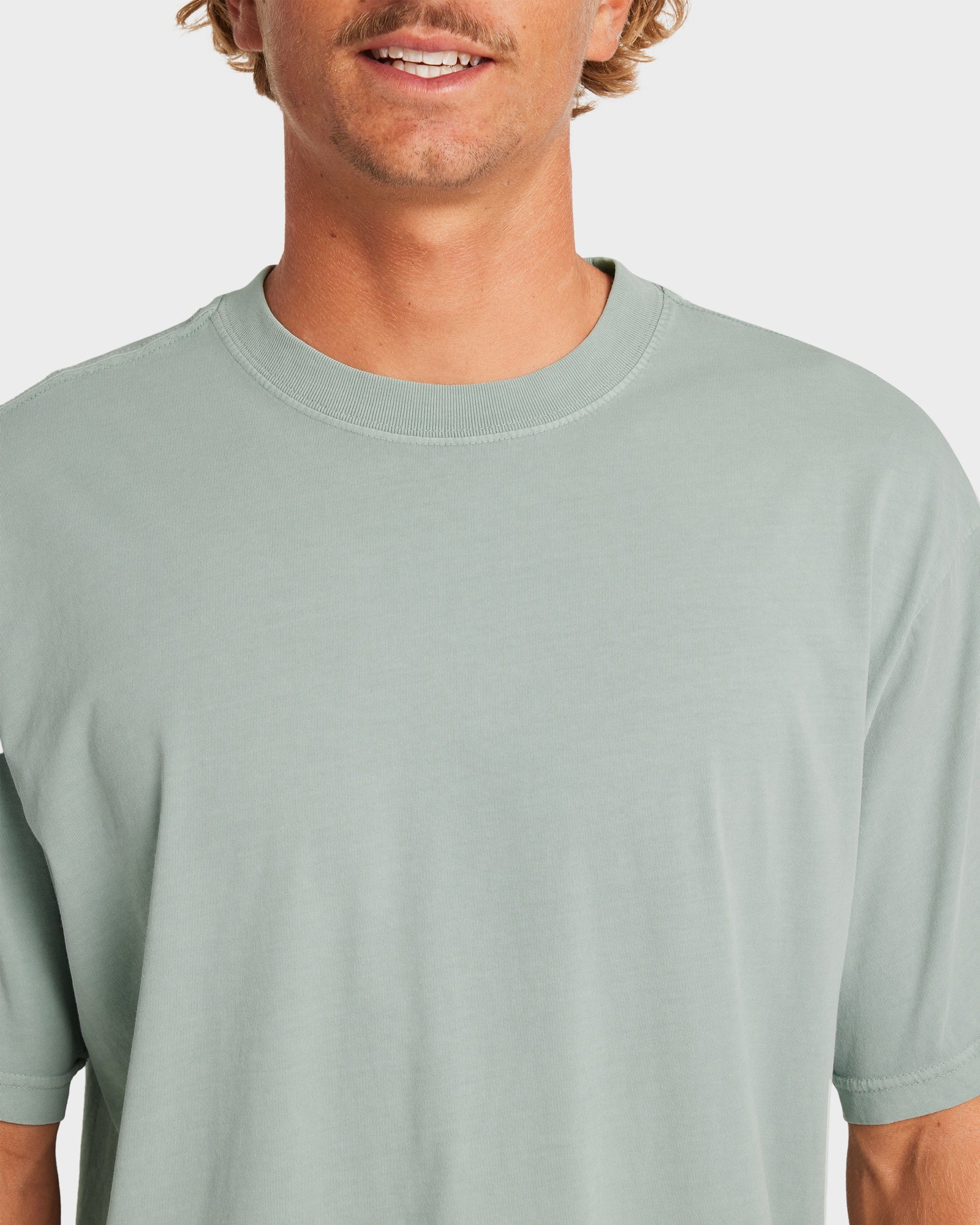Mens Premium Wave Washed T-Shirt