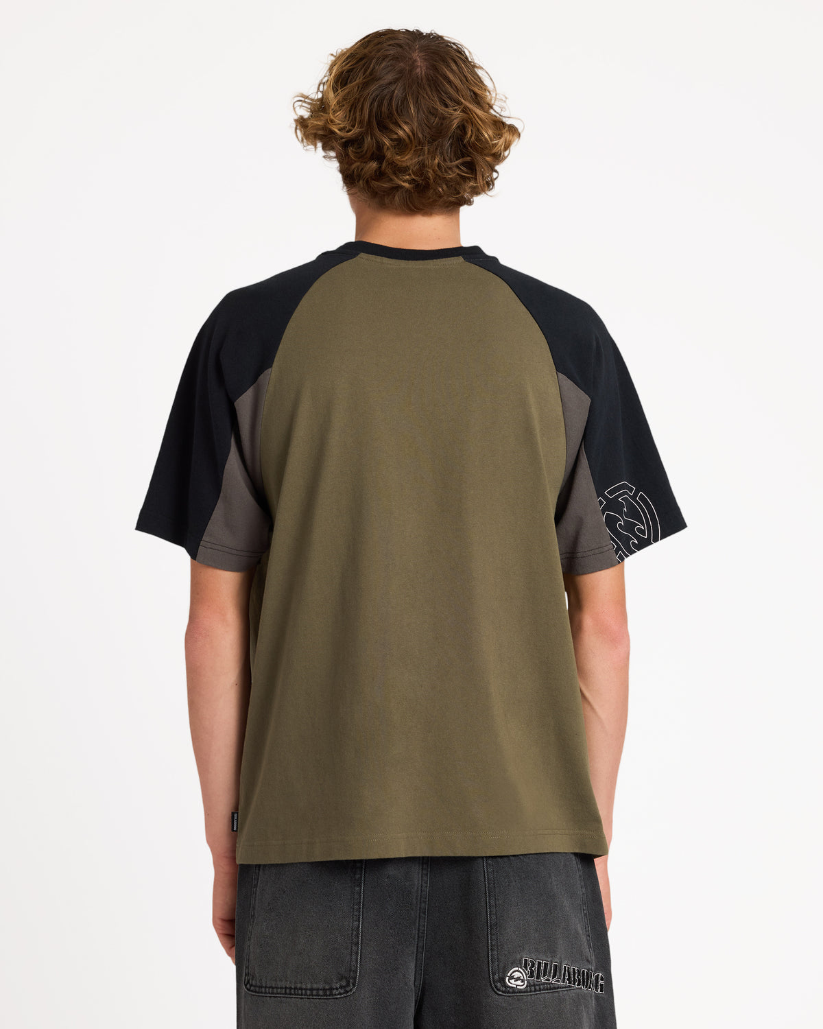 ubyzt00875_billabong_olv_bck1