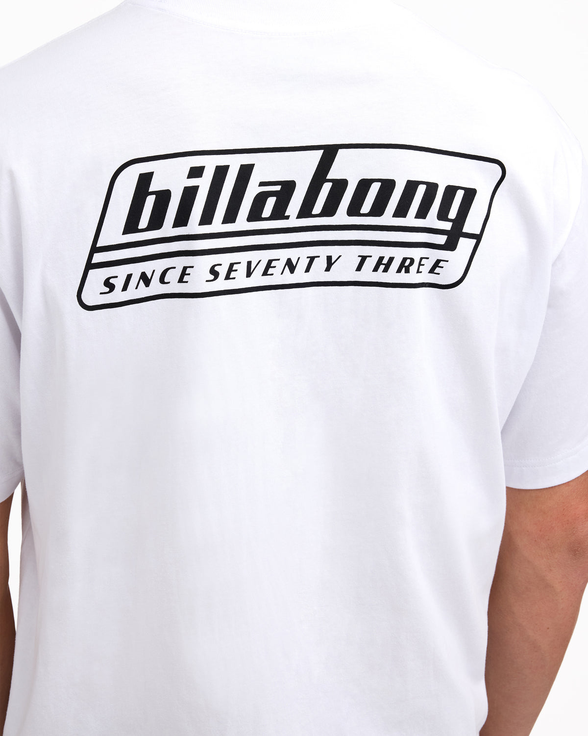 ubyzt00902_billabong_wht_dtl1
