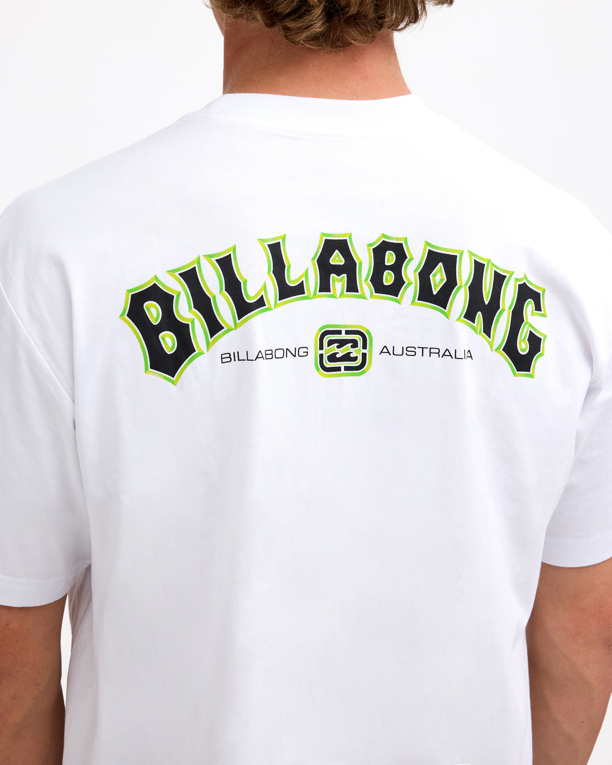 ubyzt00936_billabong_wht_dtl1