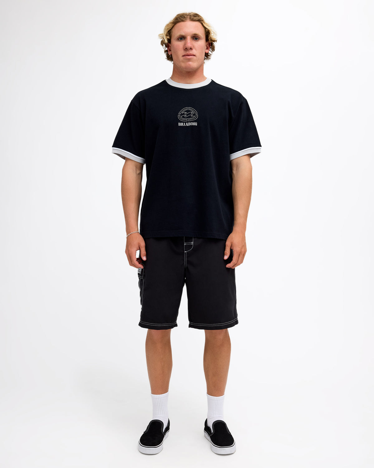 ubyzt00938_billabong_blk_frt9